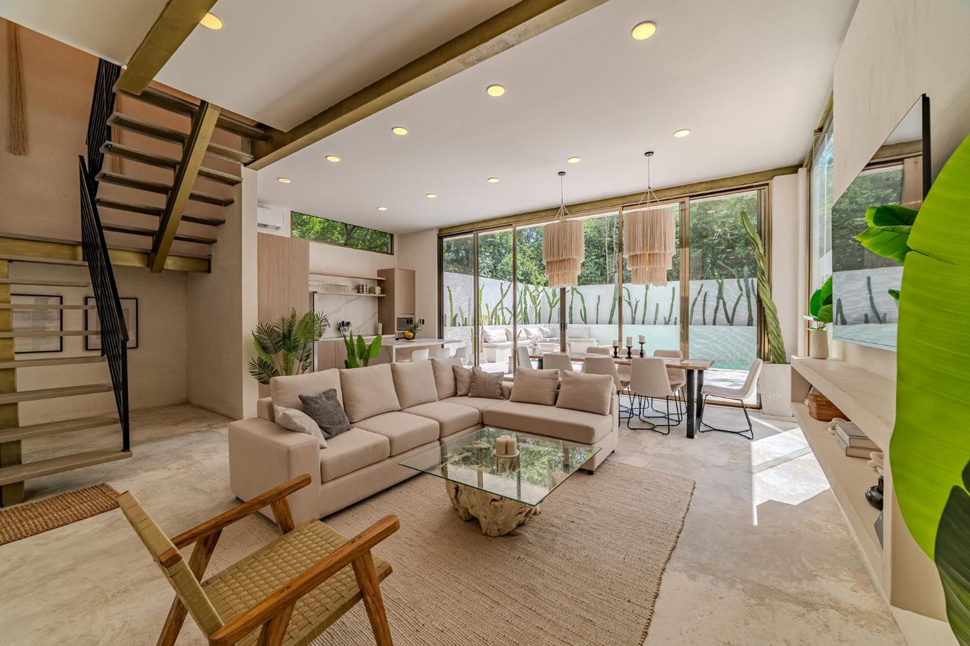 Villa Tulipan Modern 4 bedroom 4 bathroom and private pool