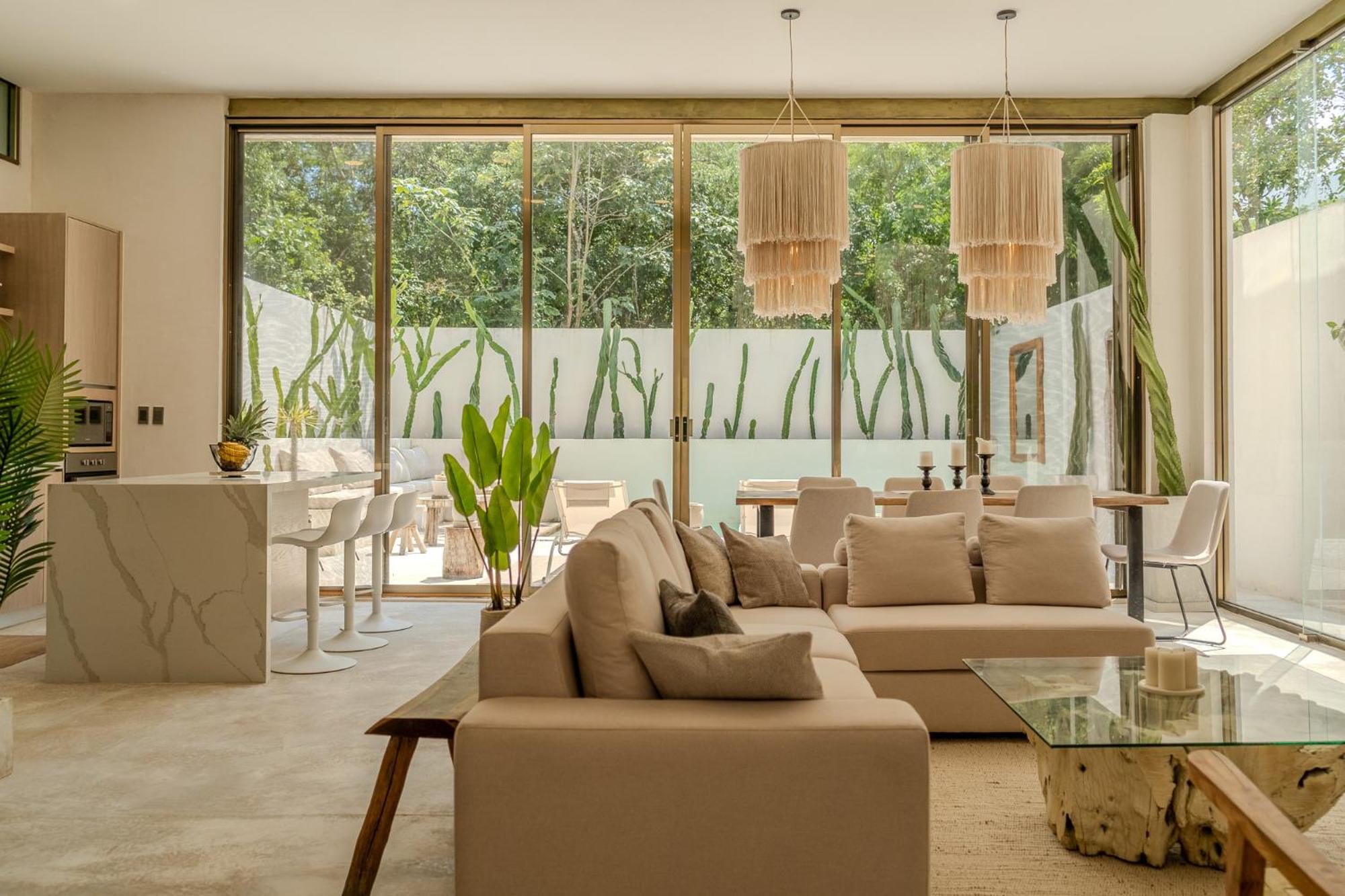 Villa Tulipan Modern 4 bedroom 4 bathroom and private pool