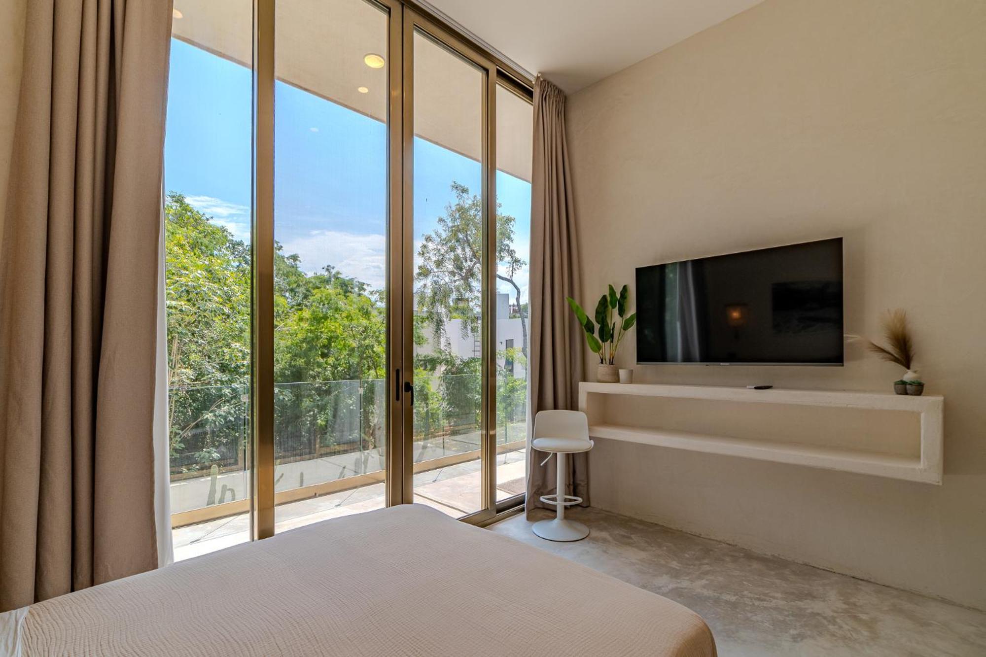Villa Tulipan Modern 4 bedroom 4 bathroom and private pool