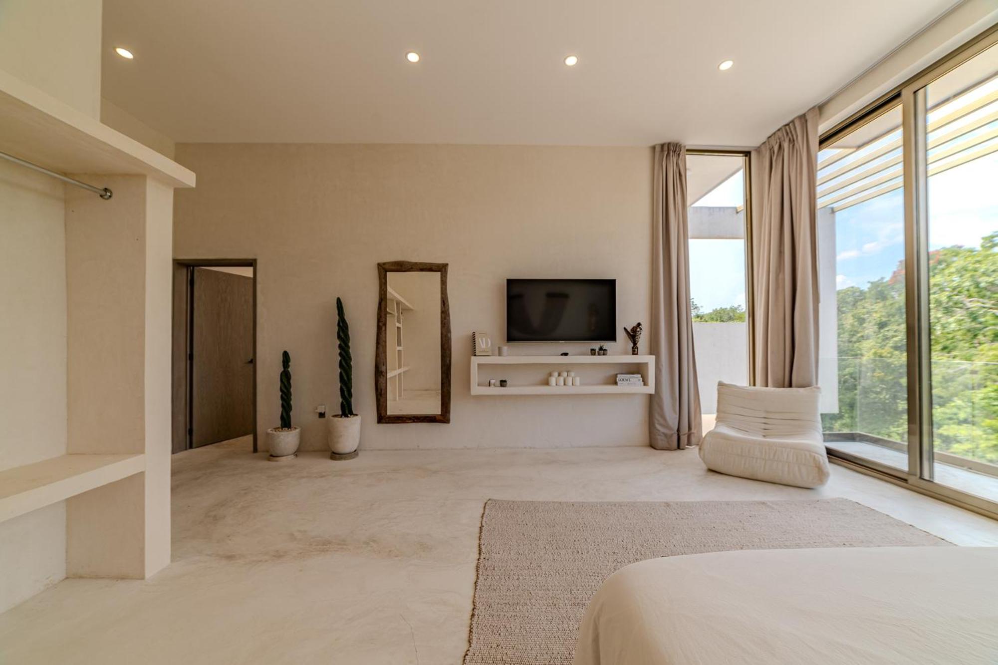 Villa Tulipan Modern 4 bedroom 4 bathroom and private pool