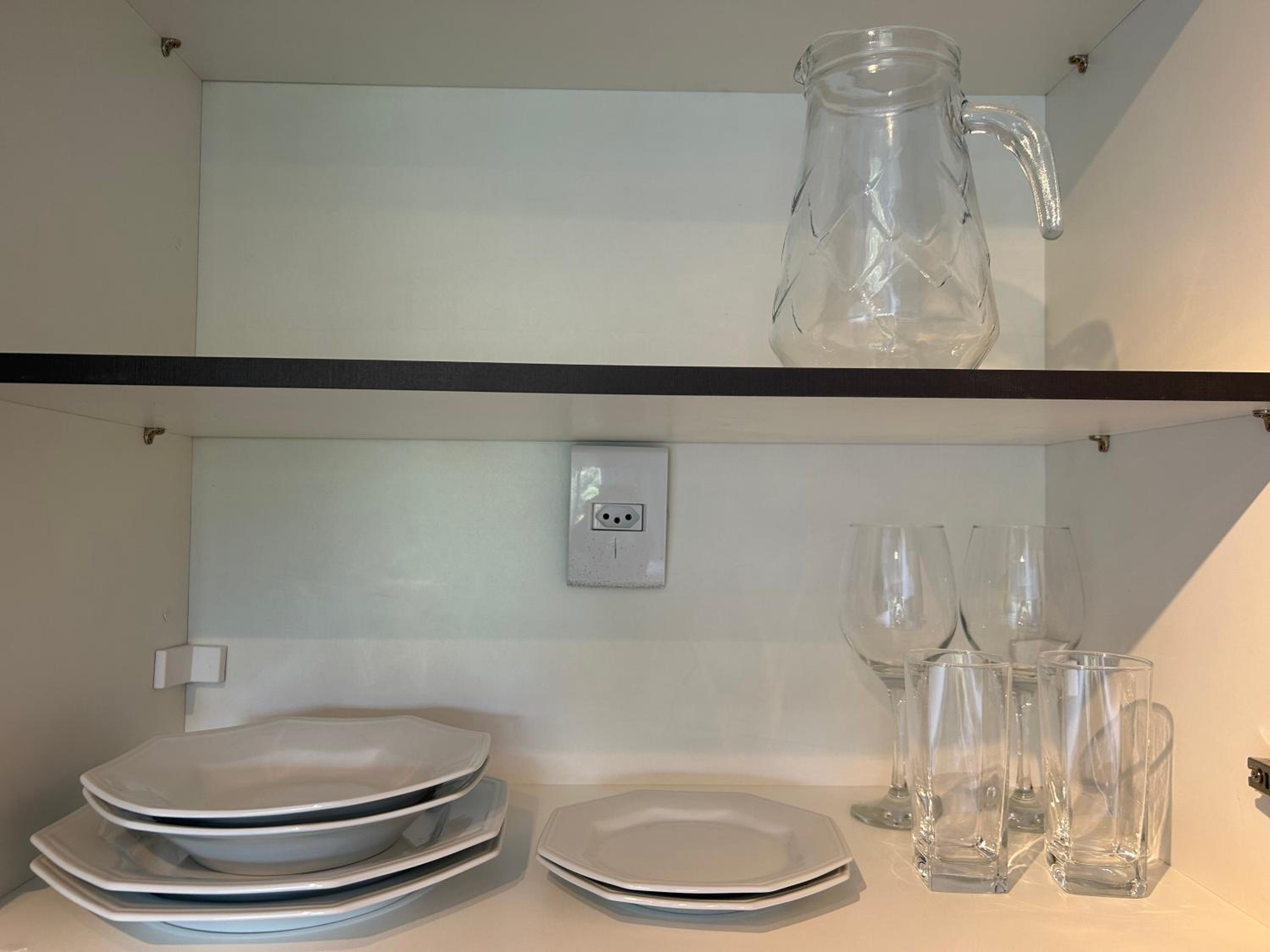 Uni Home 405 - COM ESTACIONAMENTO GRATUITO - Studio moderno e novo perto do MAC - Boa Viagem