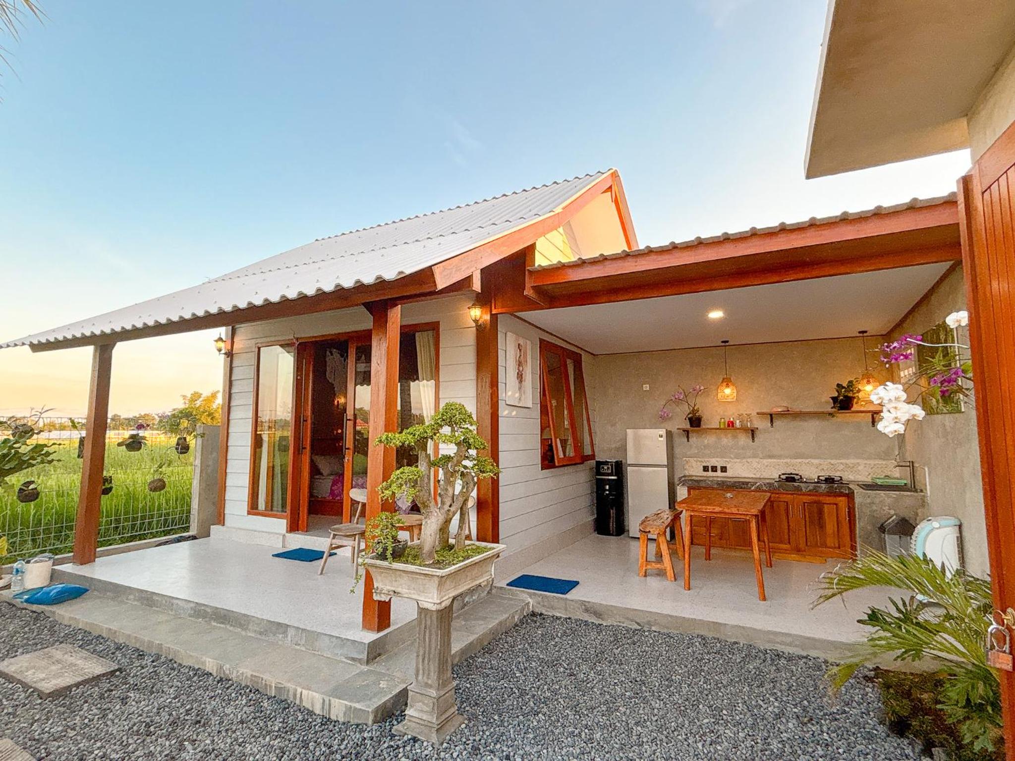 Umah Dangin Desa Villa