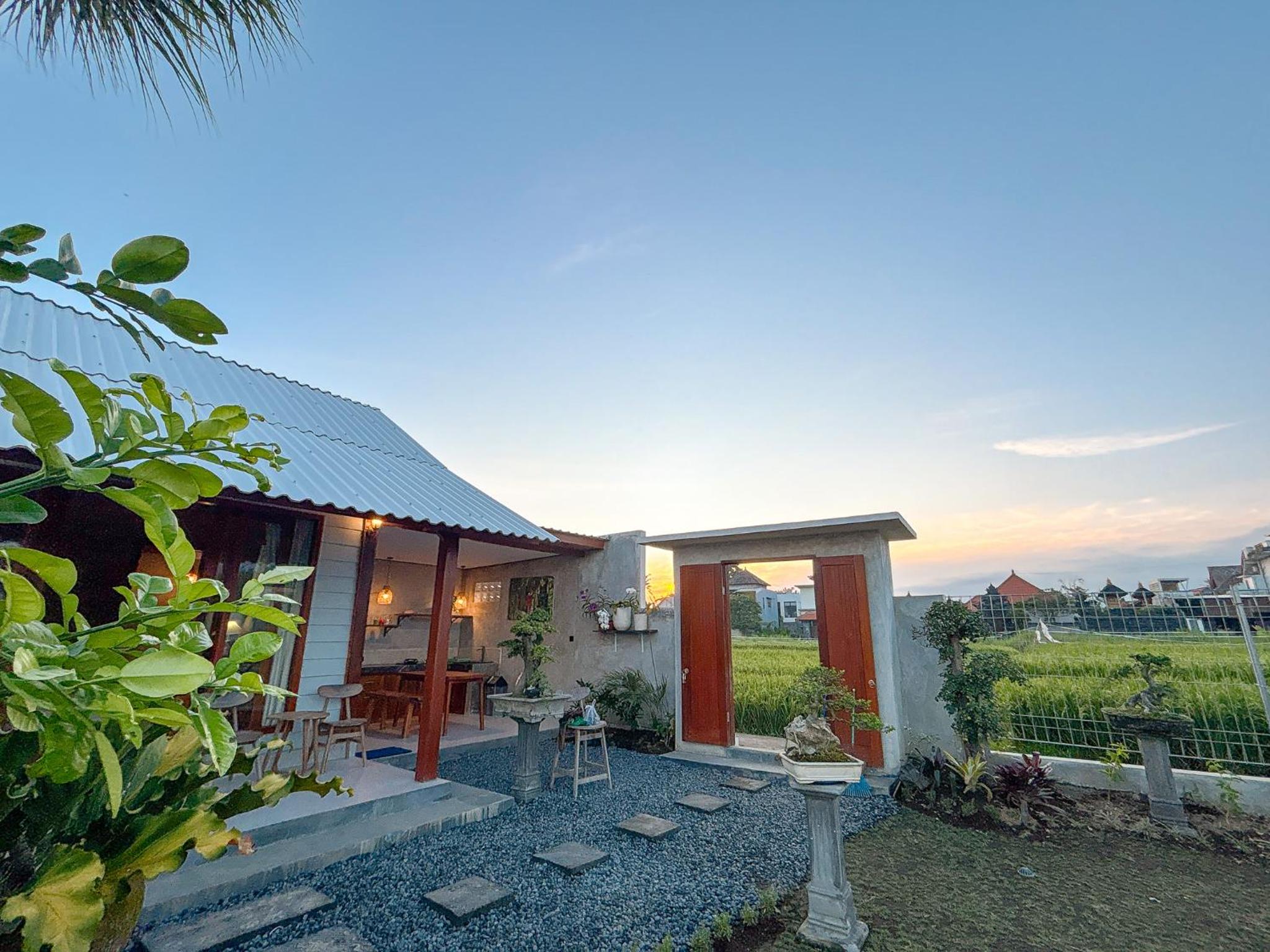 Umah Dangin Desa Villa
