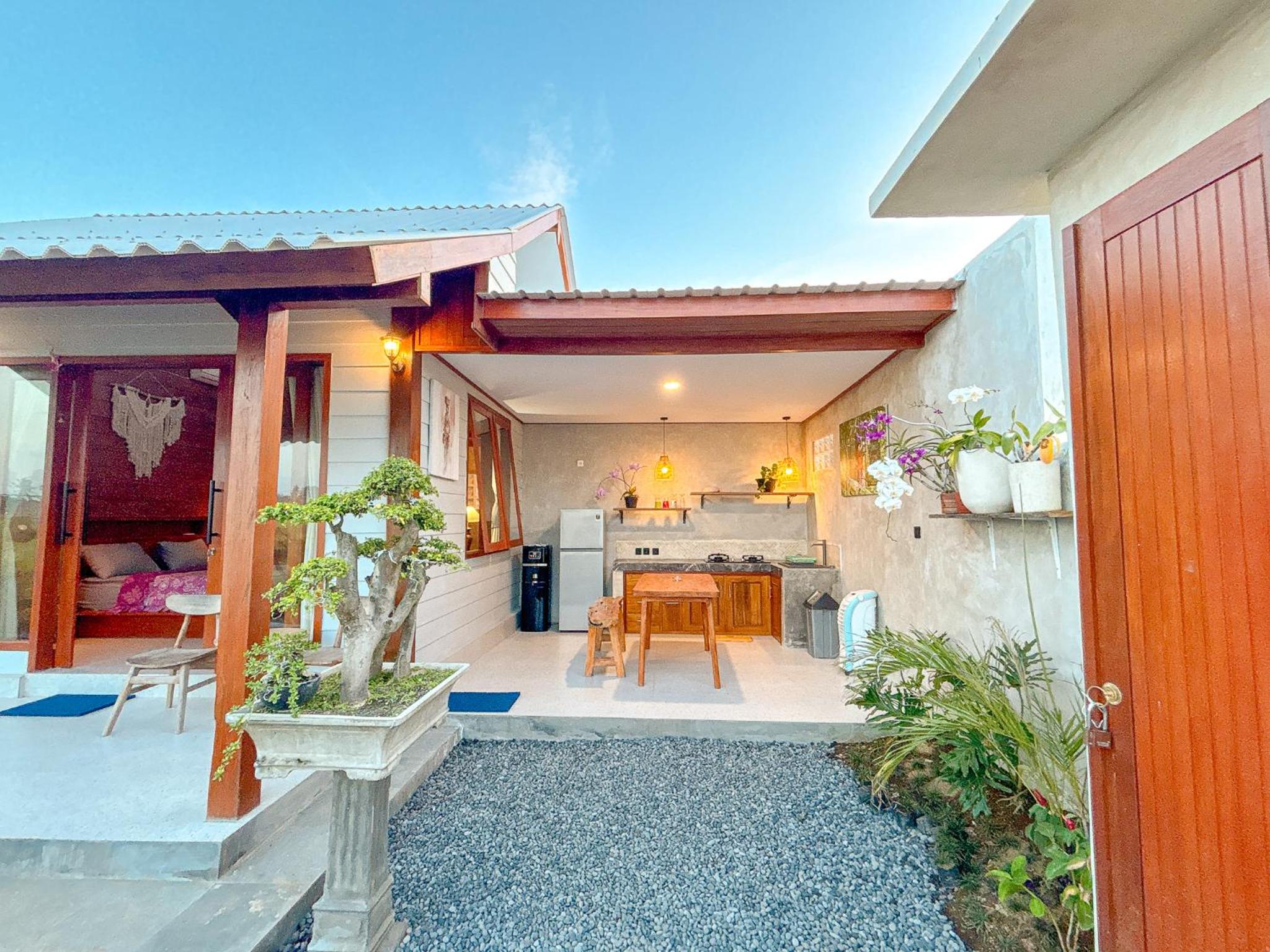 Umah Dangin Desa Villa