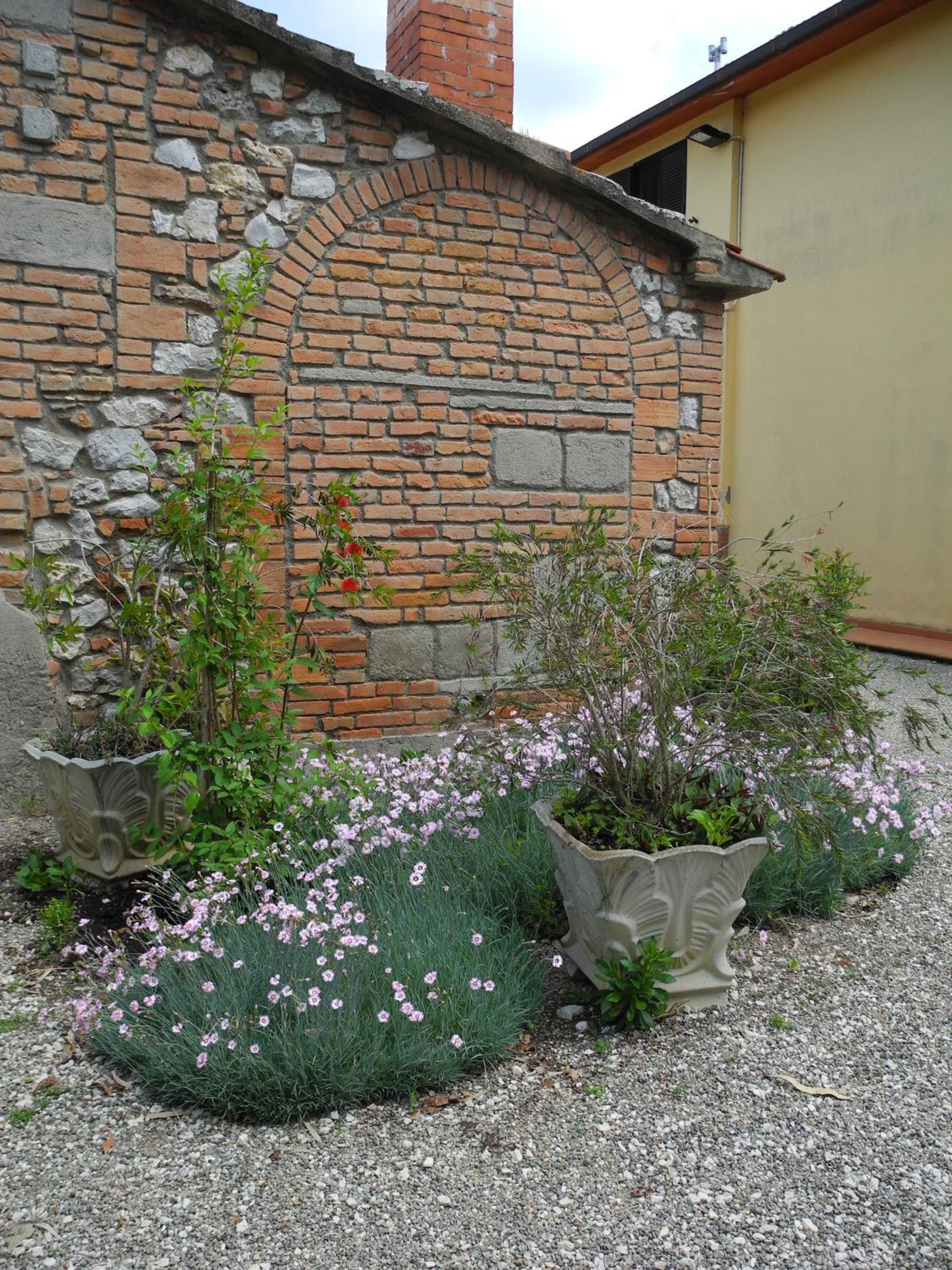 Photo 28