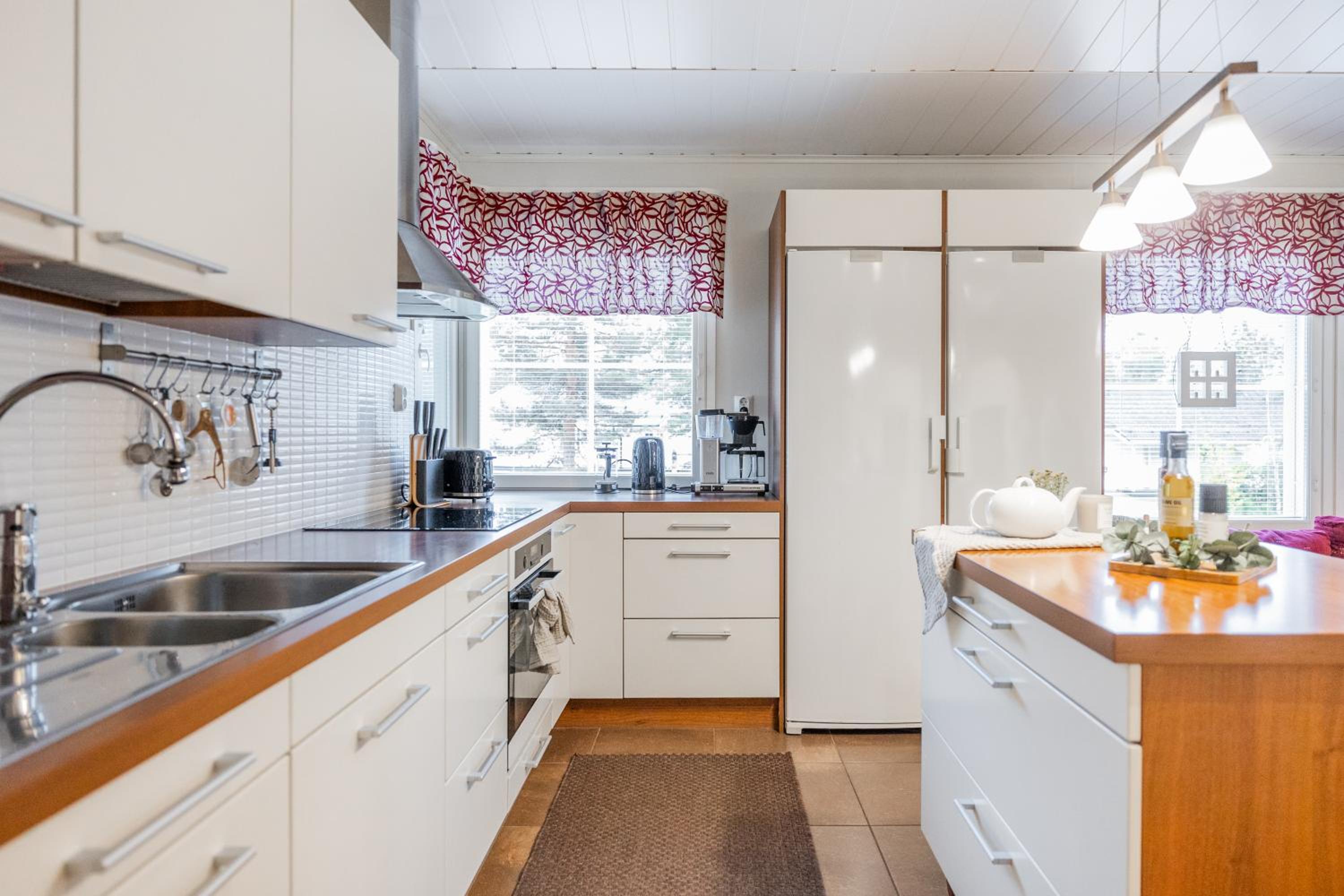 Villa Christmas Star By BookLapland