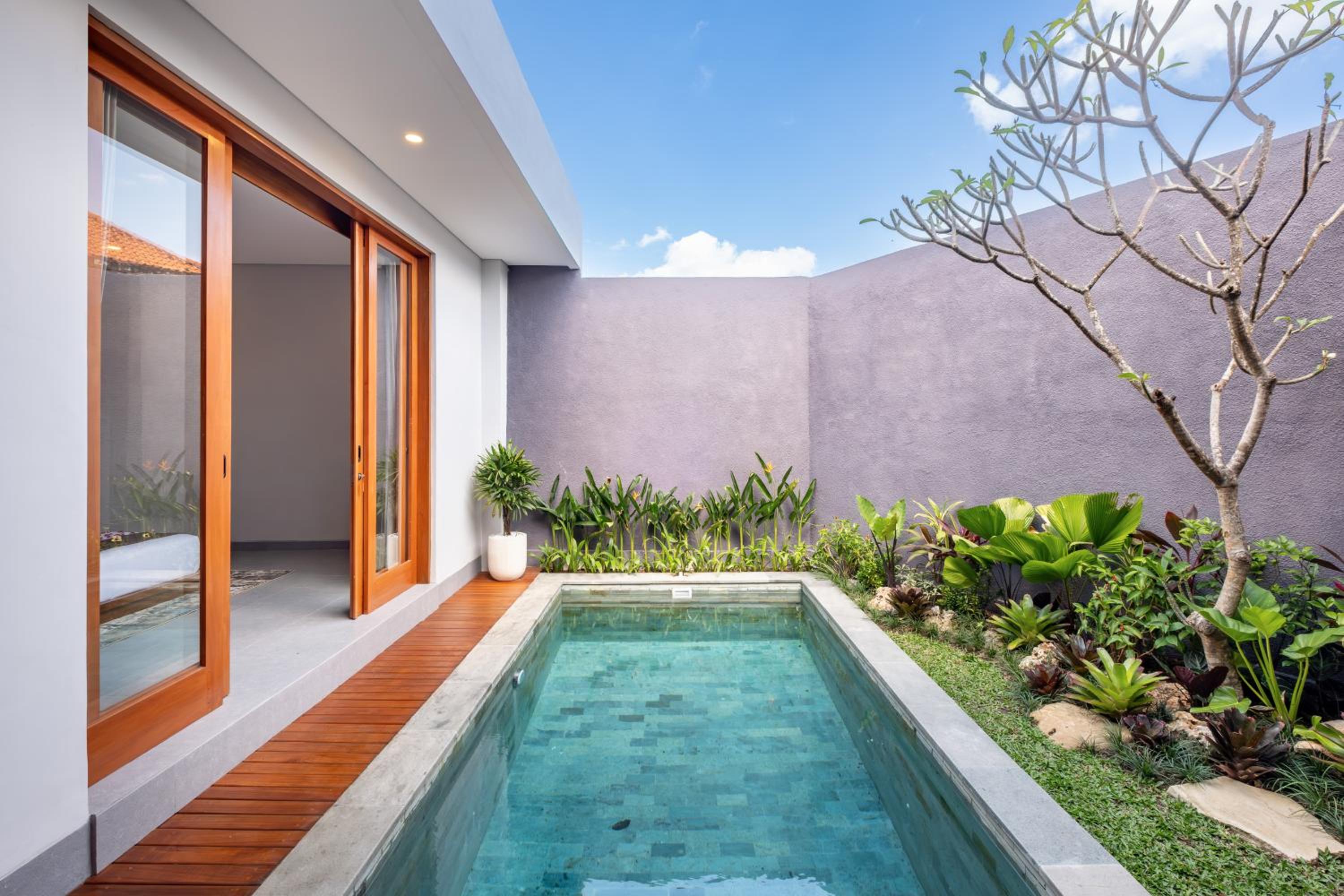 Karaya Villas Umalas - Free In-Villa Culture Immersion Programs