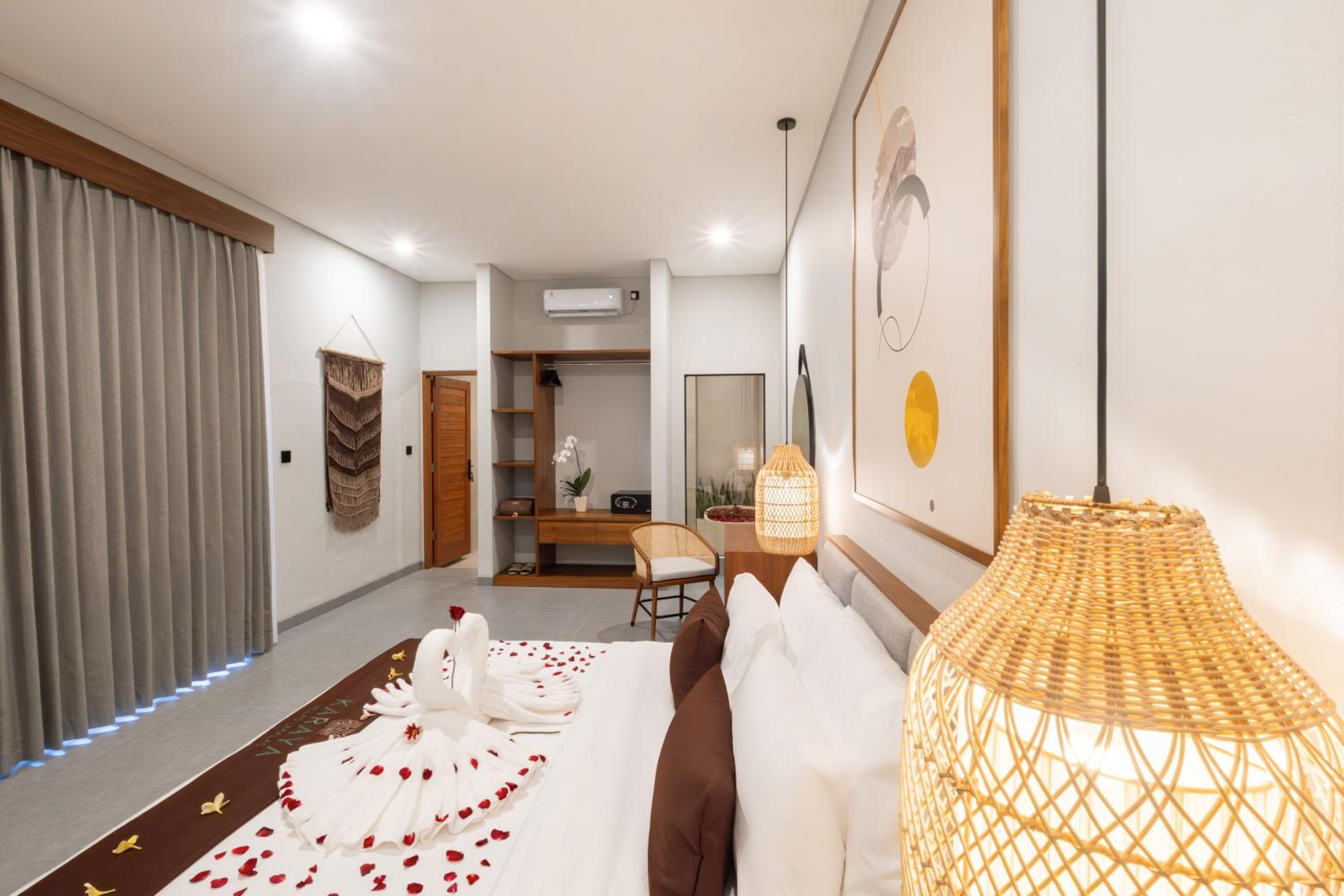 Karaya Villas Umalas - Free In-Villa Culture Immersion Programs