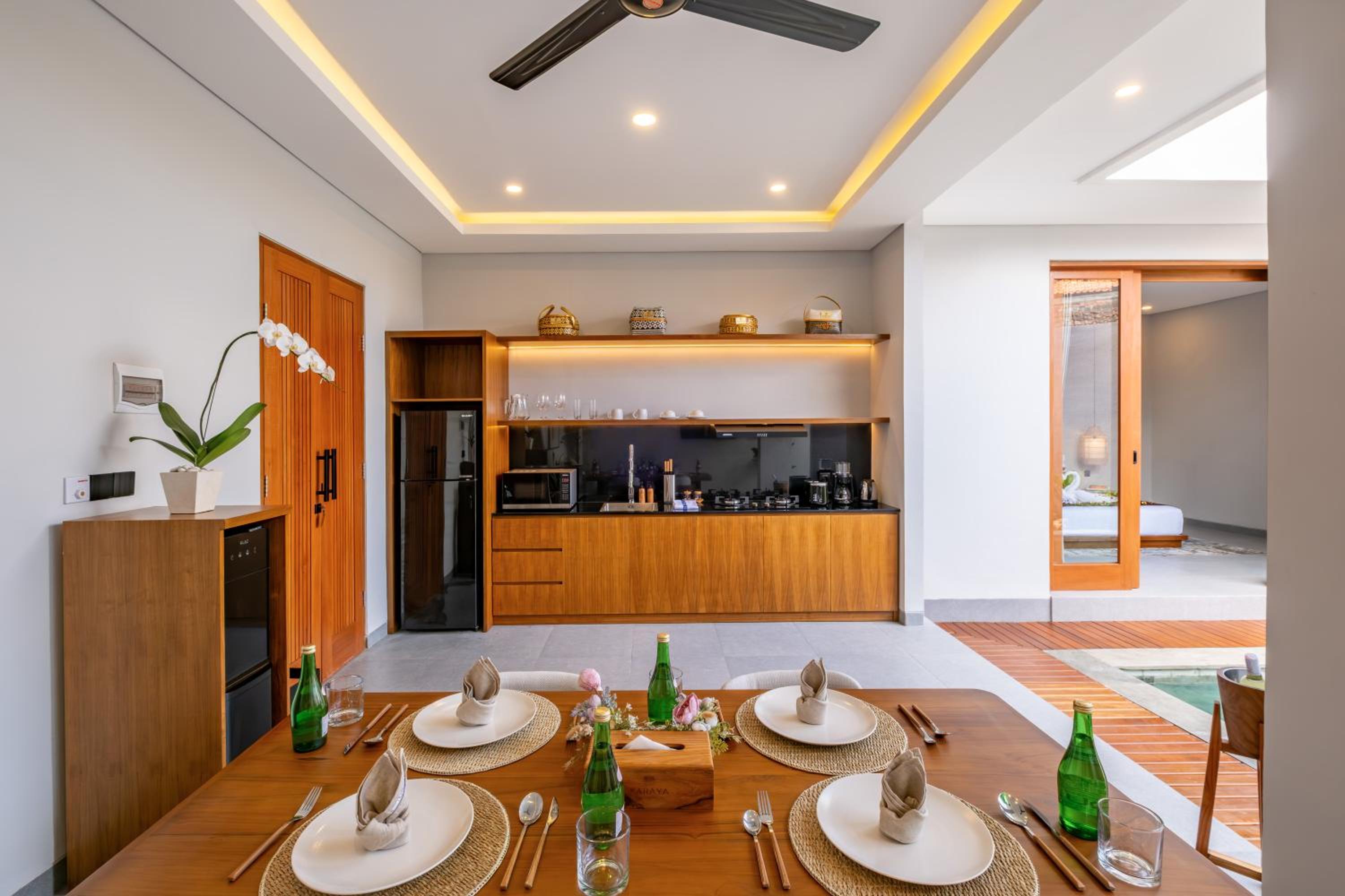 Karaya Villas Umalas - Free In-Villa Culture Immersion Programs