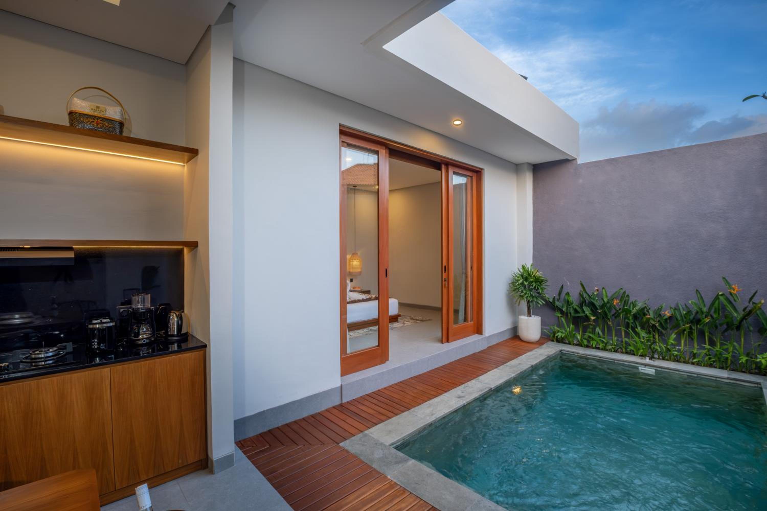 Karaya Villas Umalas - Free In-Villa Culture Immersion Programs