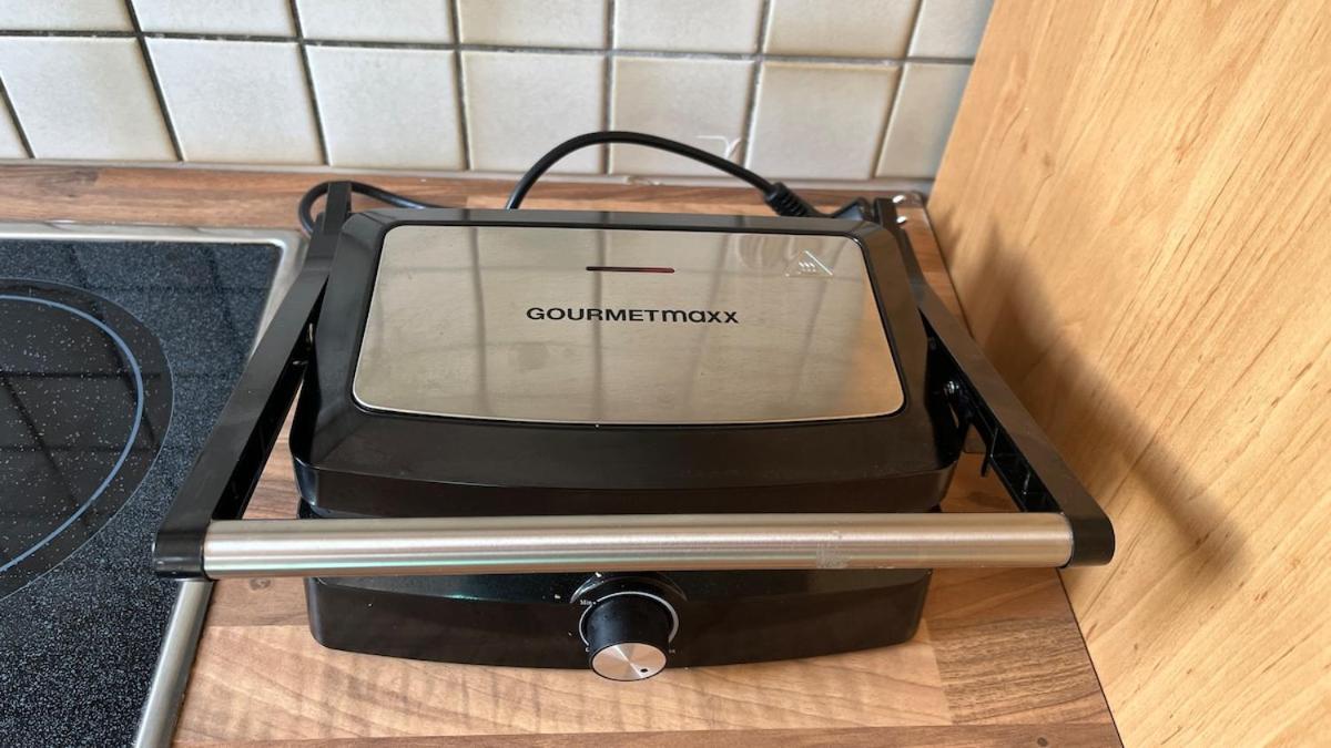 Gemütliche Wohnung, Heimkino, Couch & Küche
