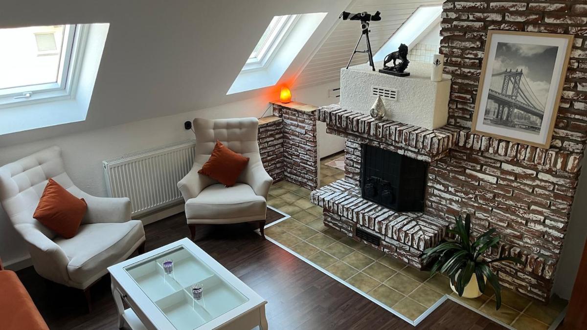 Gemütliche Wohnung, Heimkino, Couch & Küche