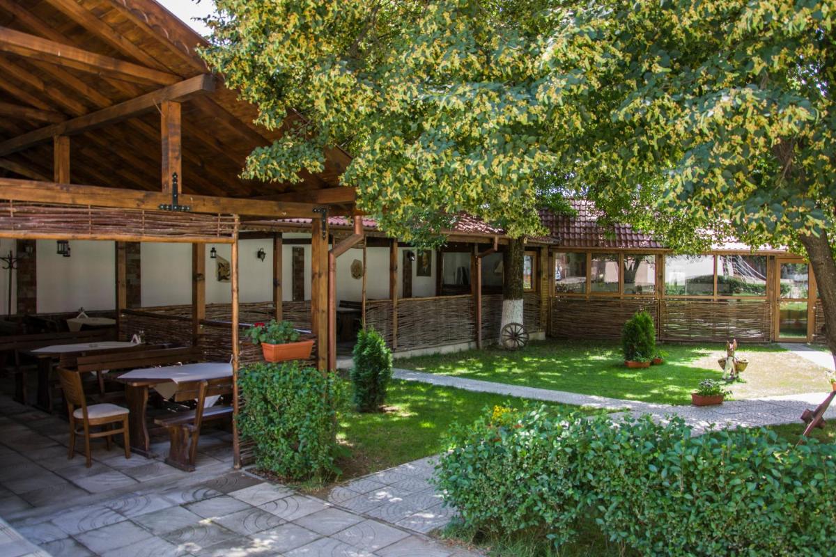 outdoor BBQ area