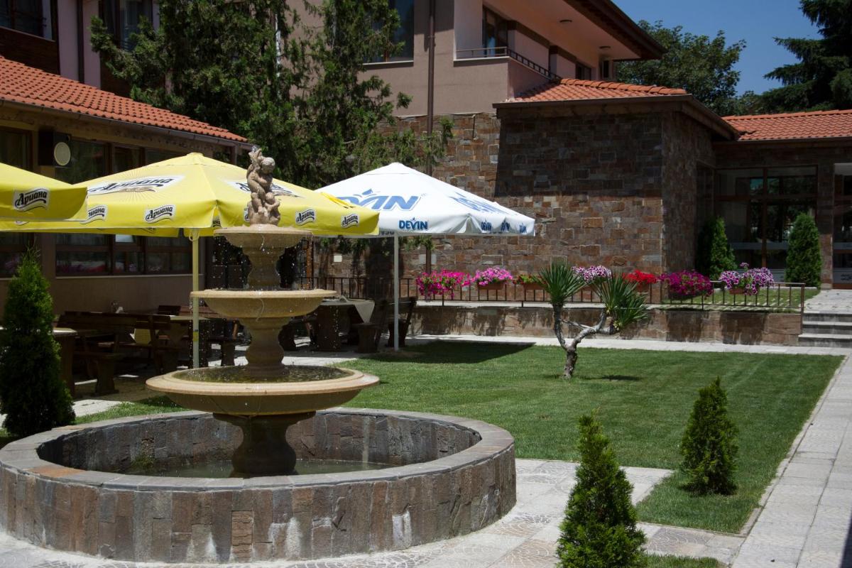 outdoor BBQ area