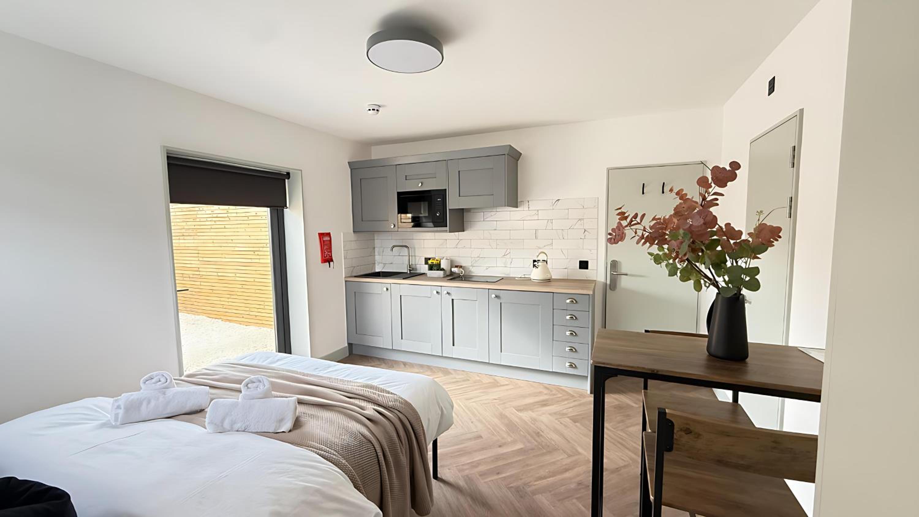City Luxe Garden Suite