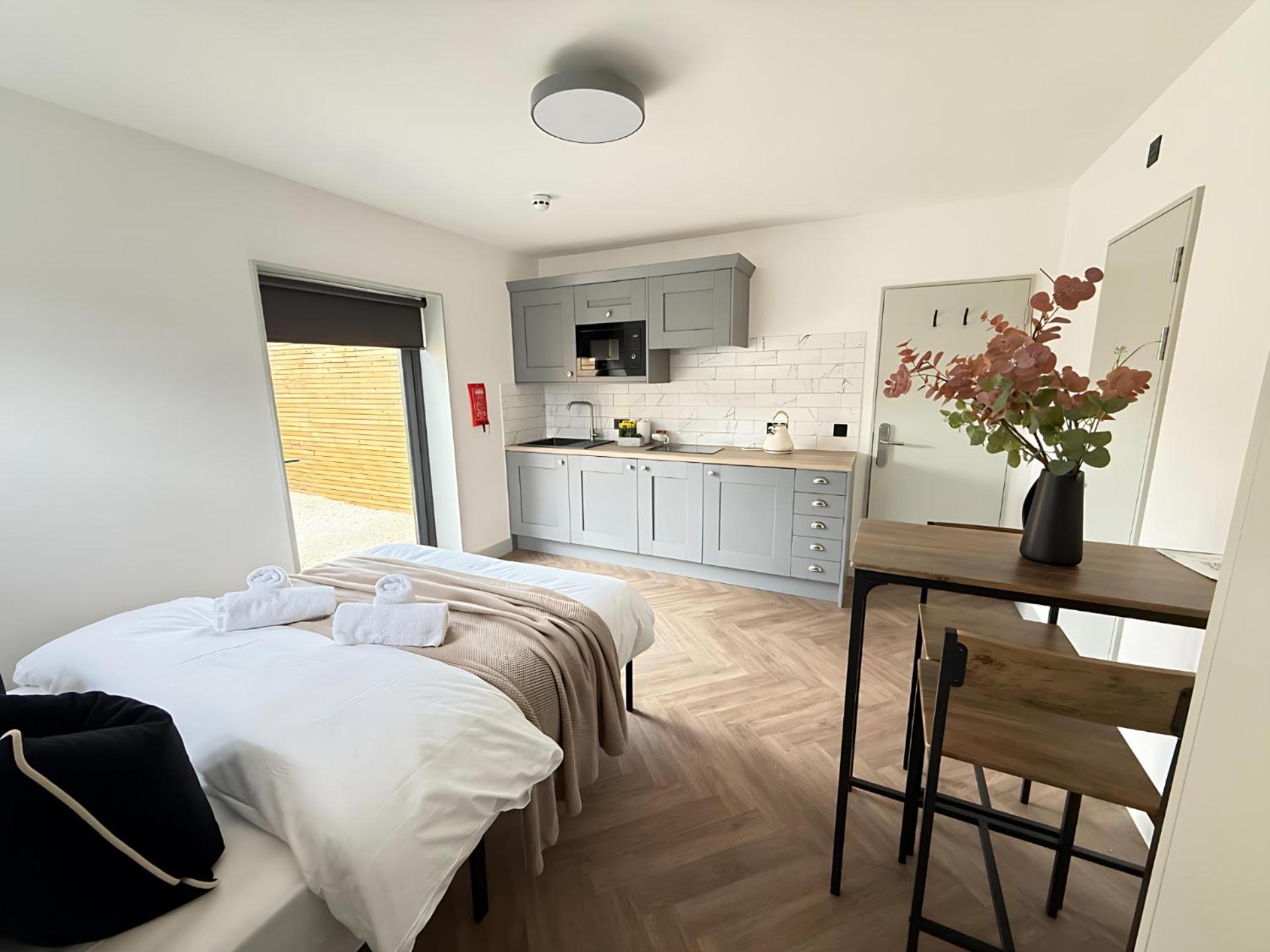 City Luxe Garden Suite