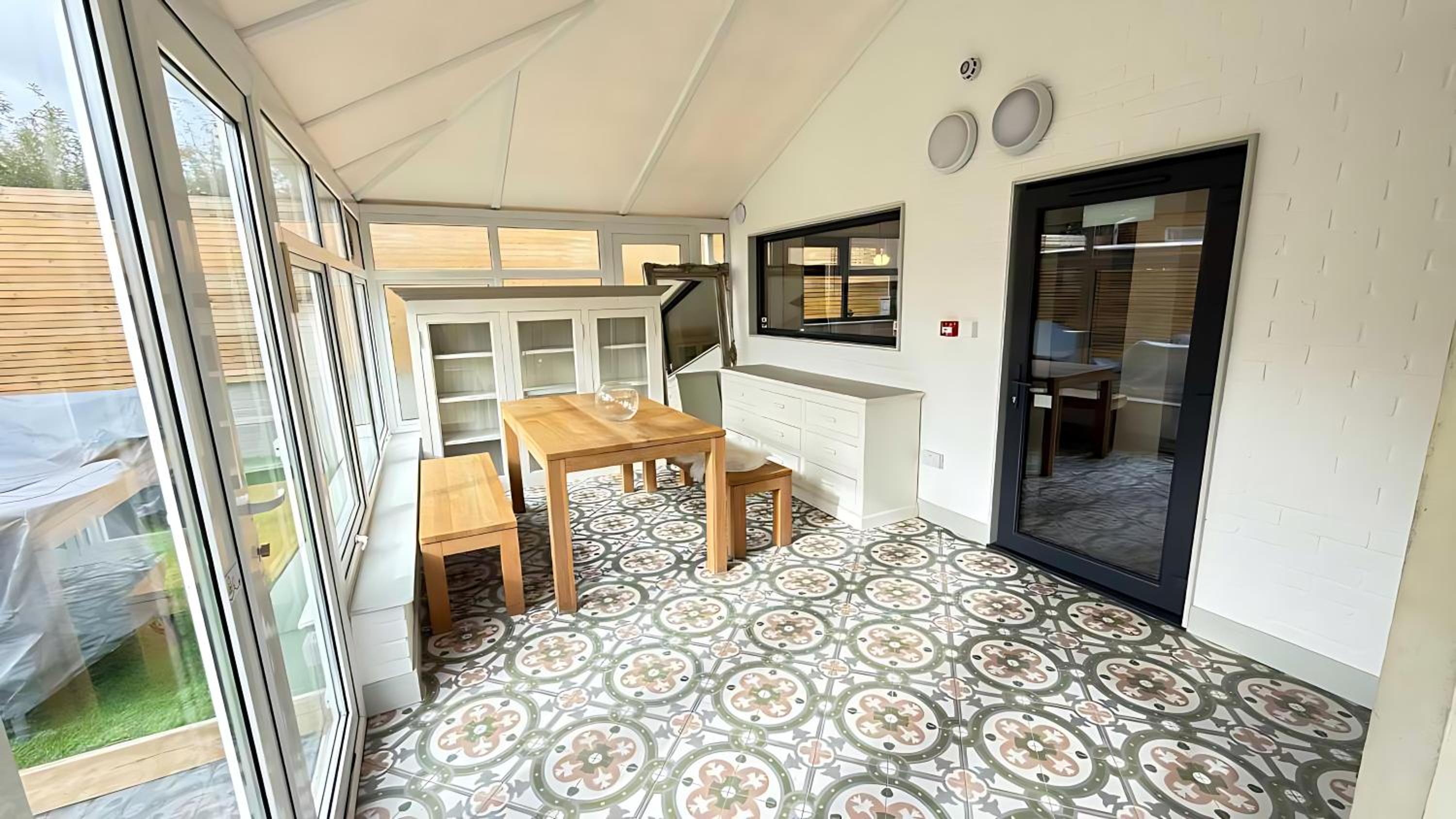 City Luxe Garden Suite