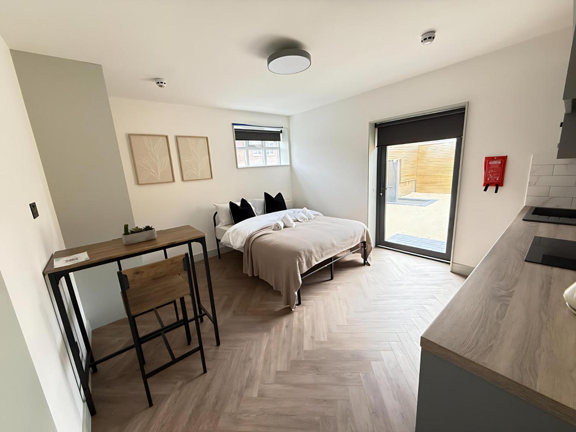 City Luxe Garden Suite