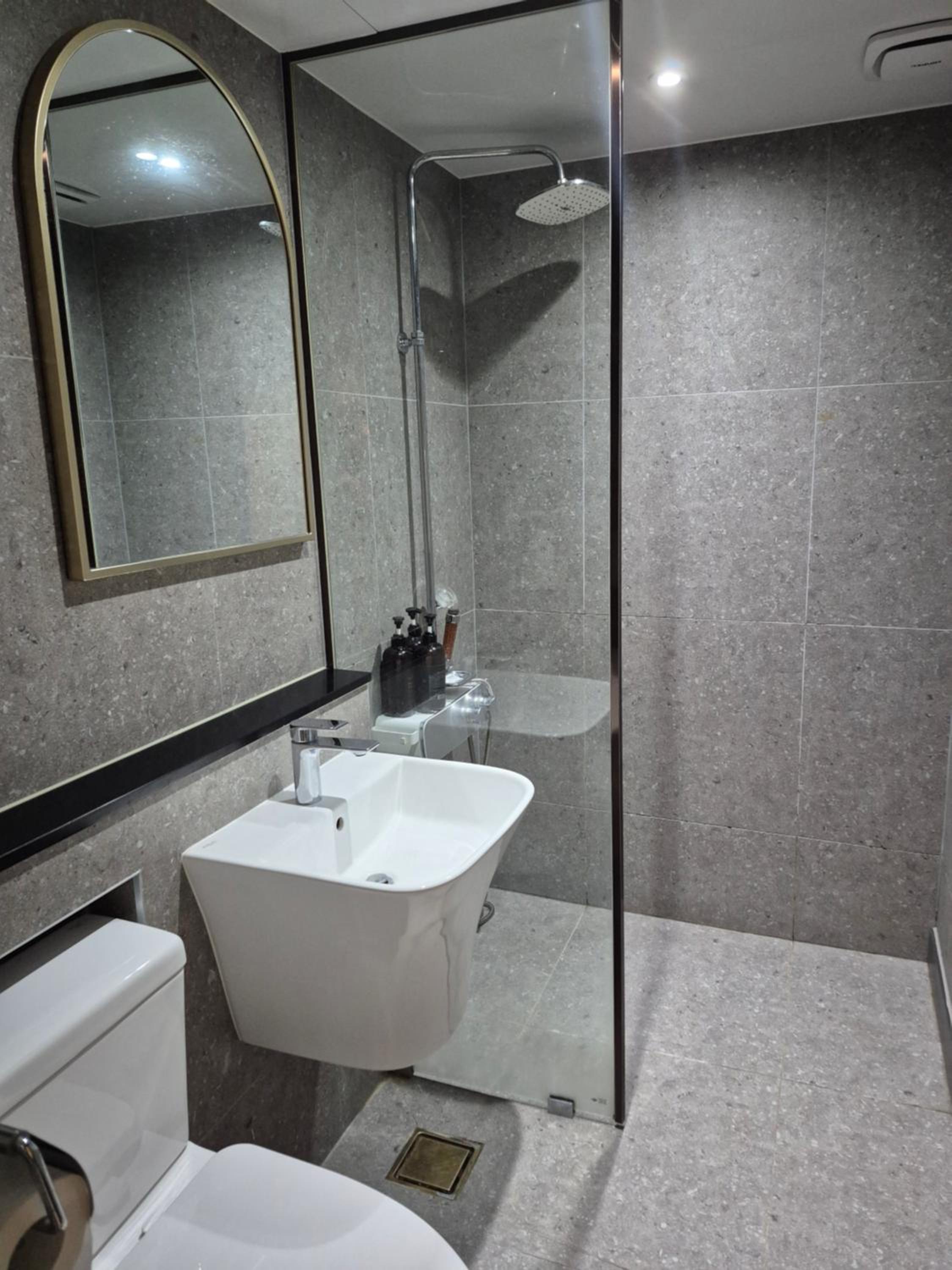 JungWon Hotel