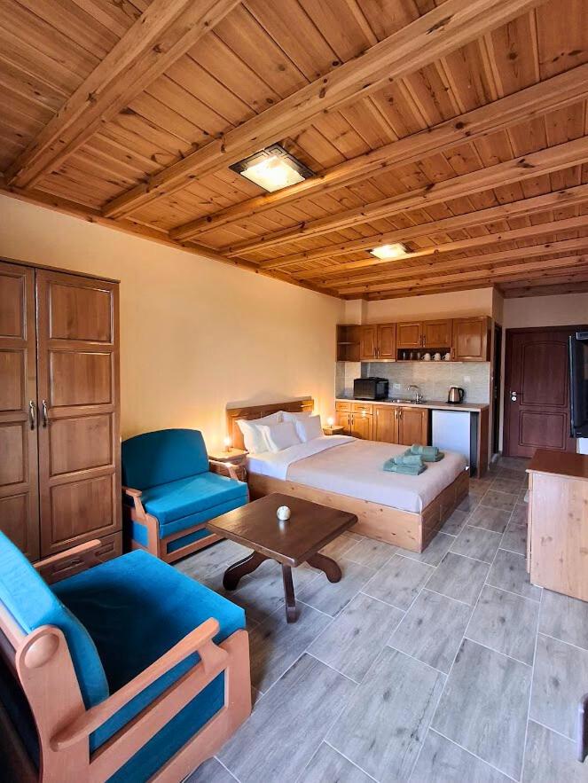 Margarita Mountain Apartments