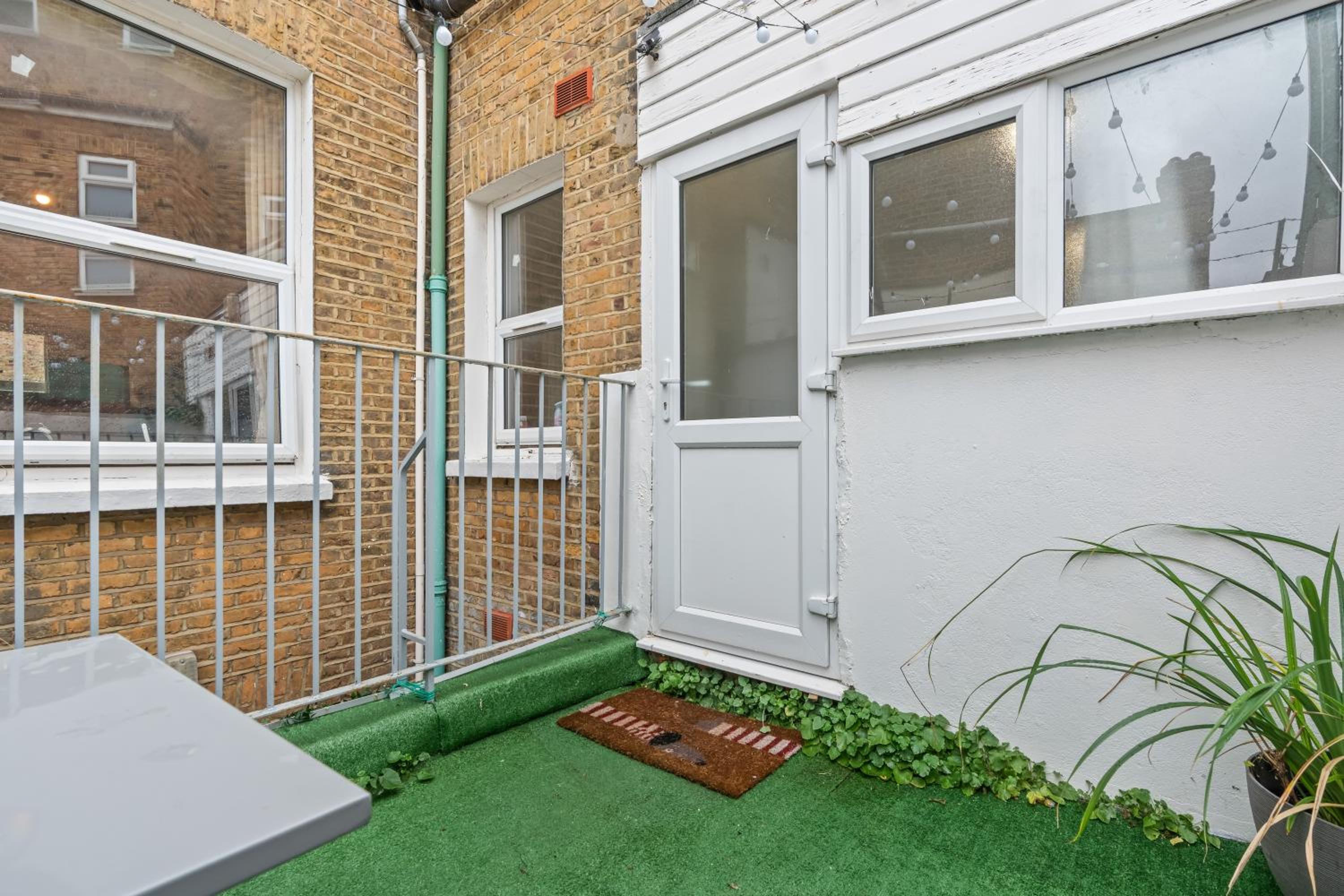 Stylish 3 Bed Fulham Sleeps 10, Stamford Bridge