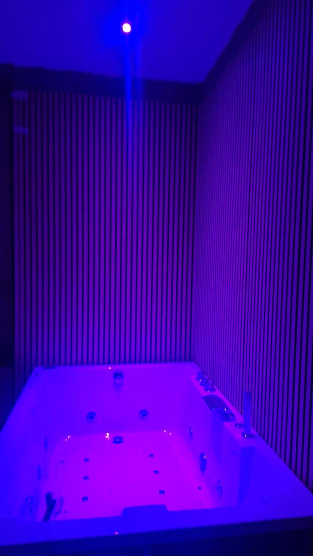 Luxury Suites Glory Tower