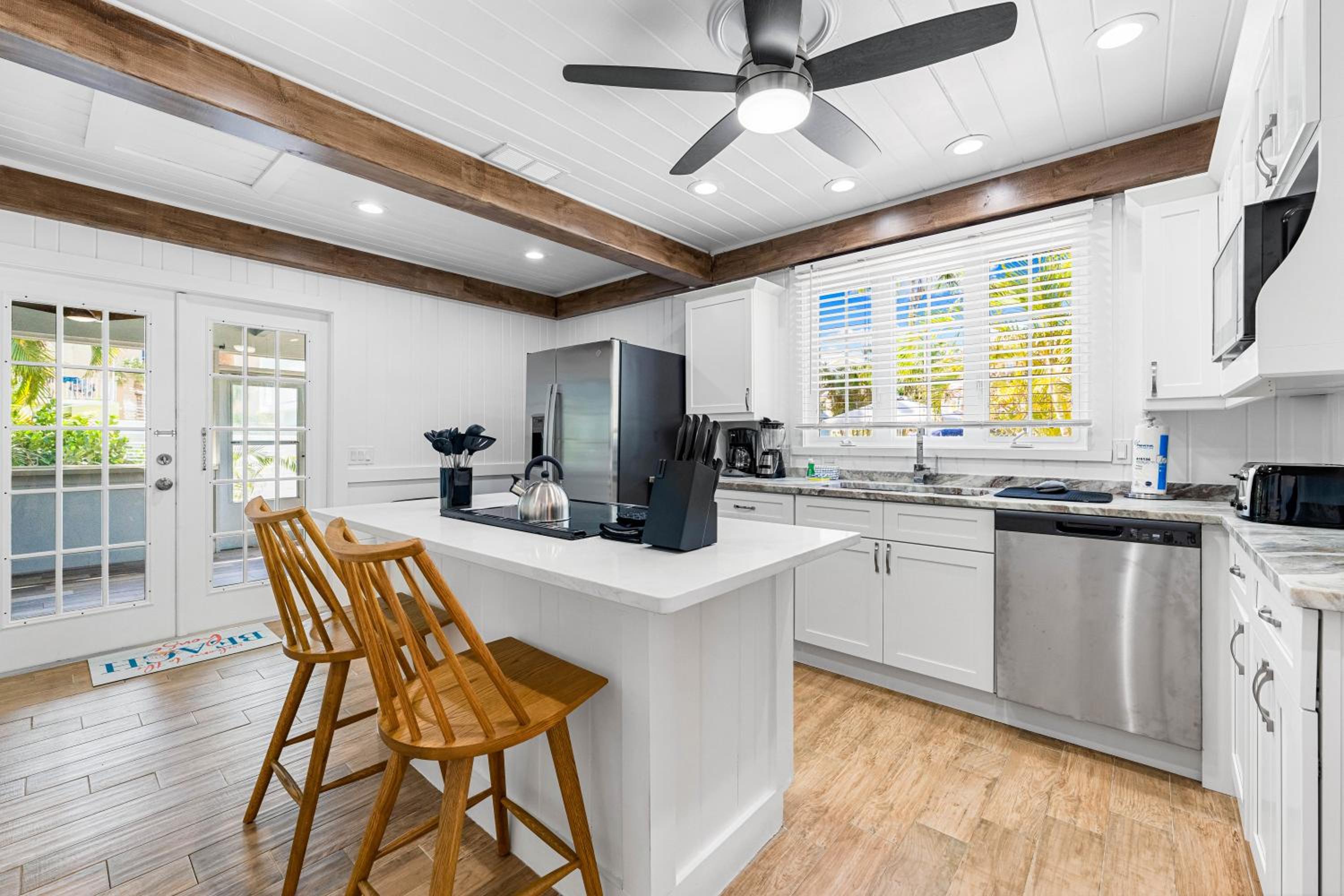 A Charming Beach Cottage by Beachside Management