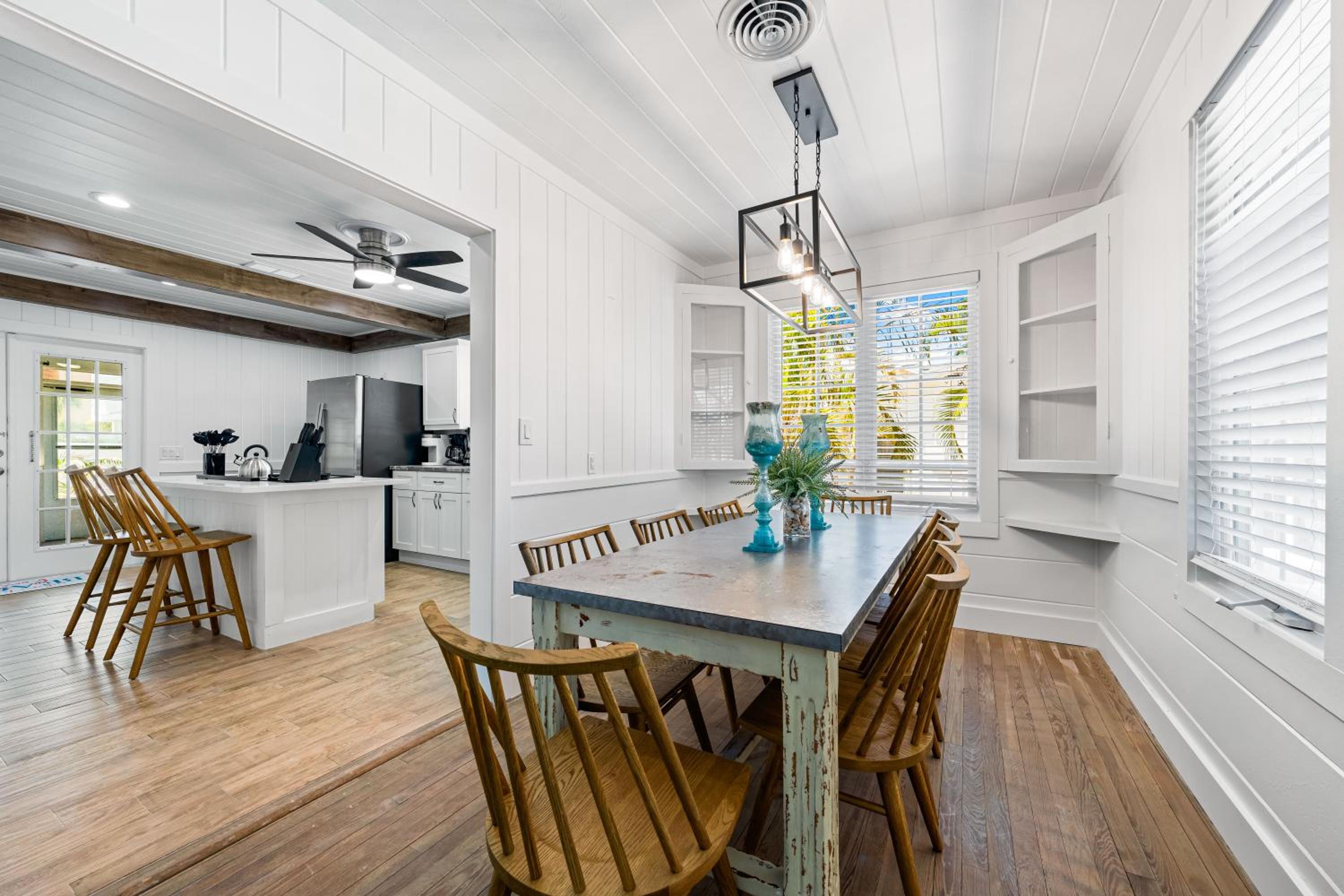 A Charming Beach Cottage by Beachside Management