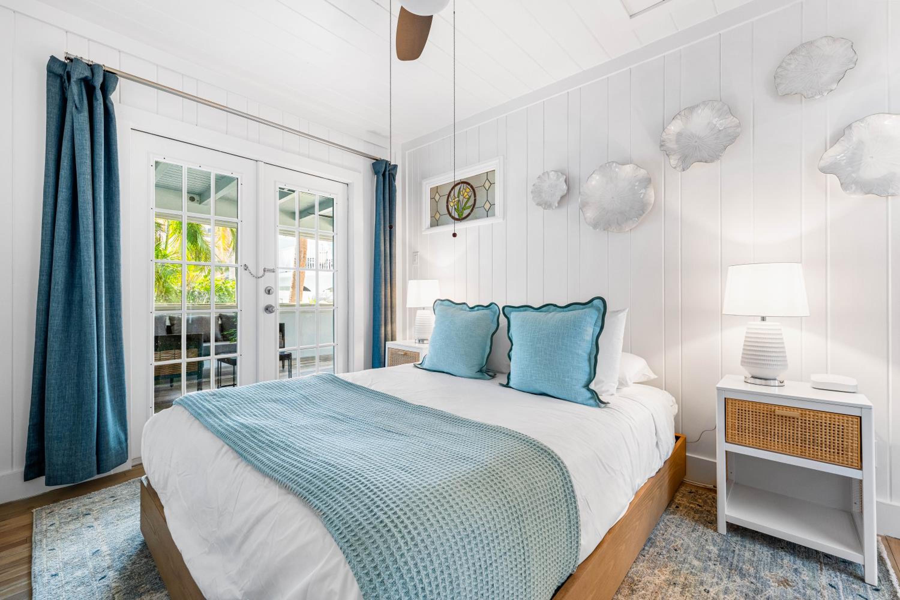 A Charming Beach Cottage by Beachside Management