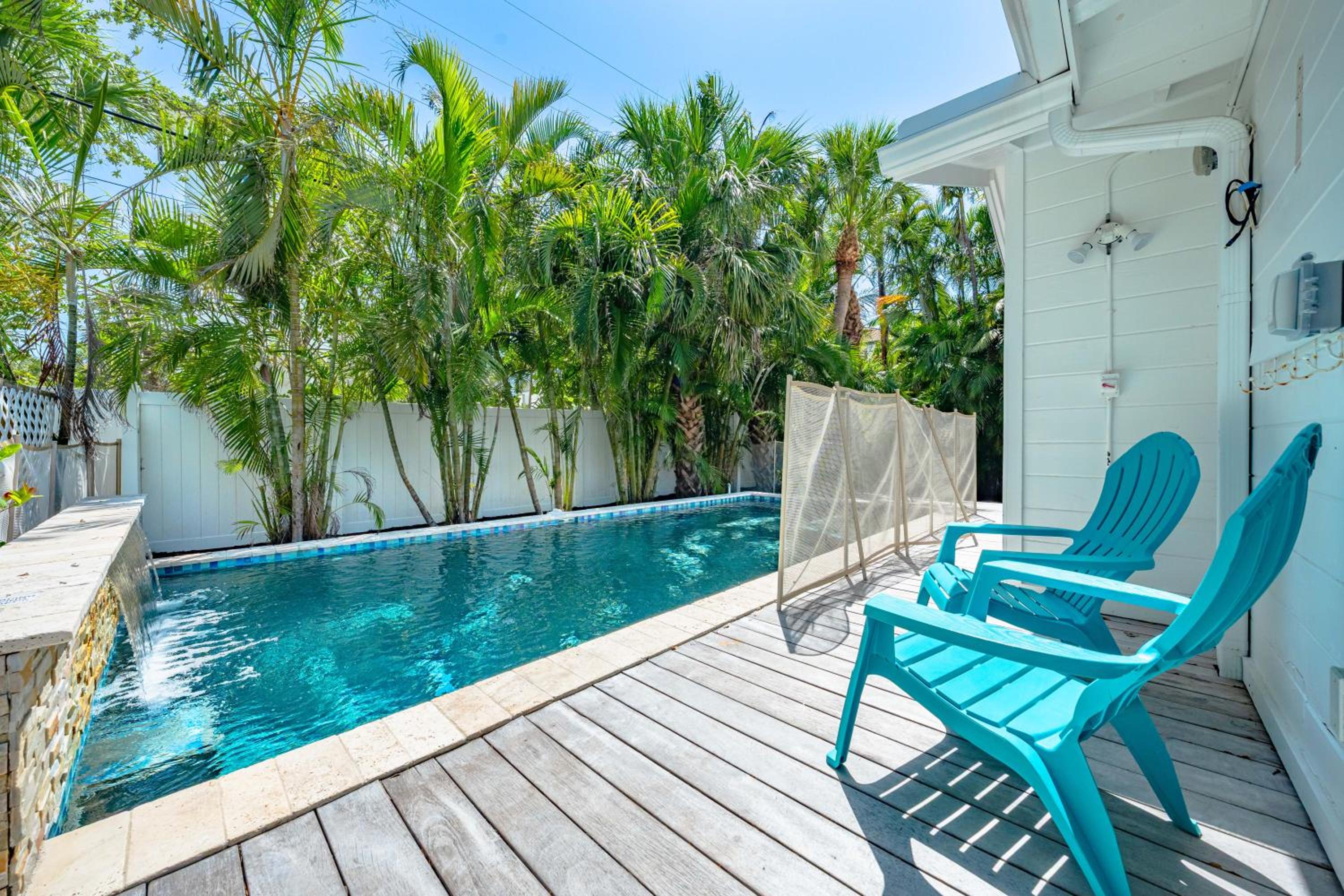 A Charming Beach Cottage by Beachside Management