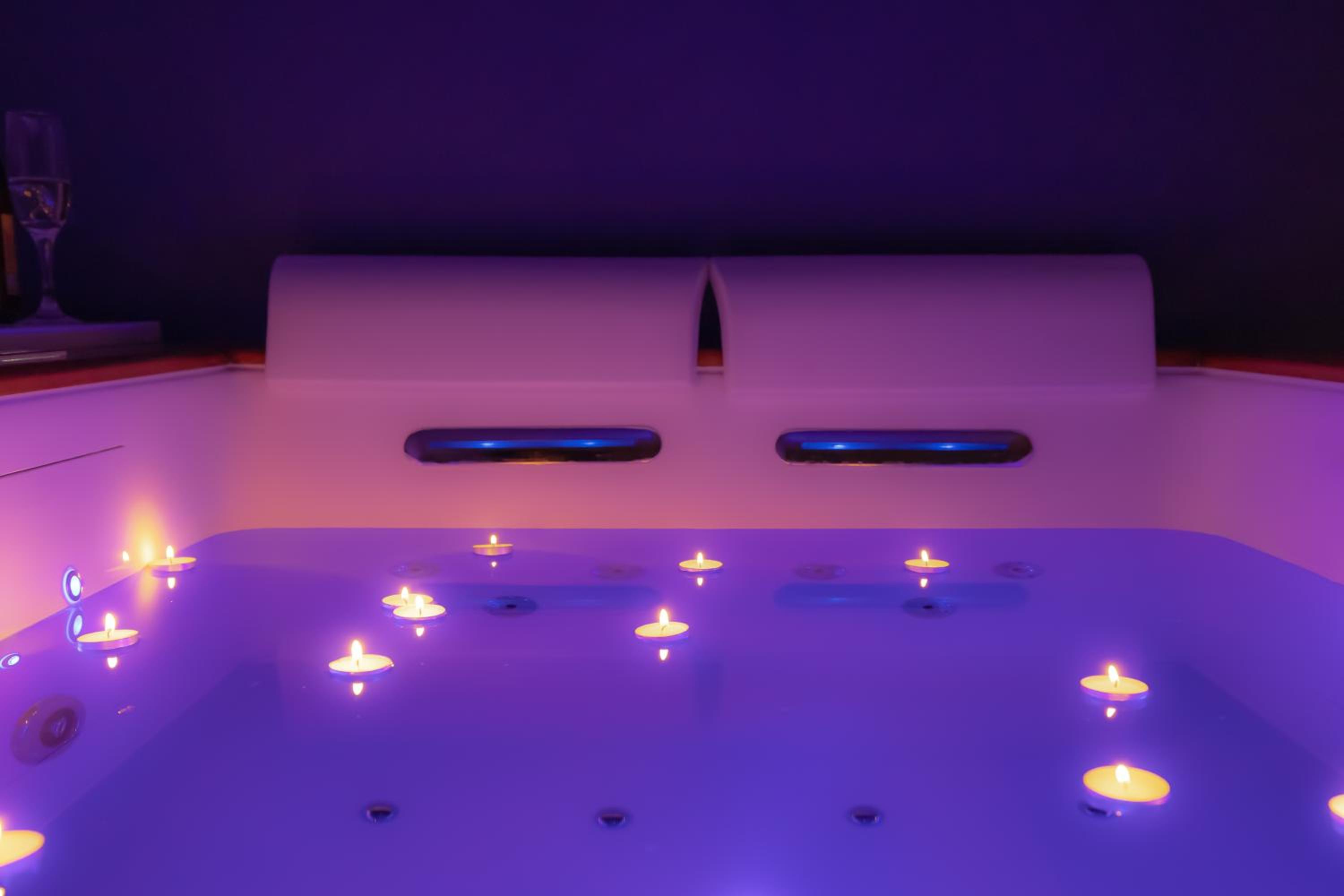 Valenza Exclusive Suites & Rooms