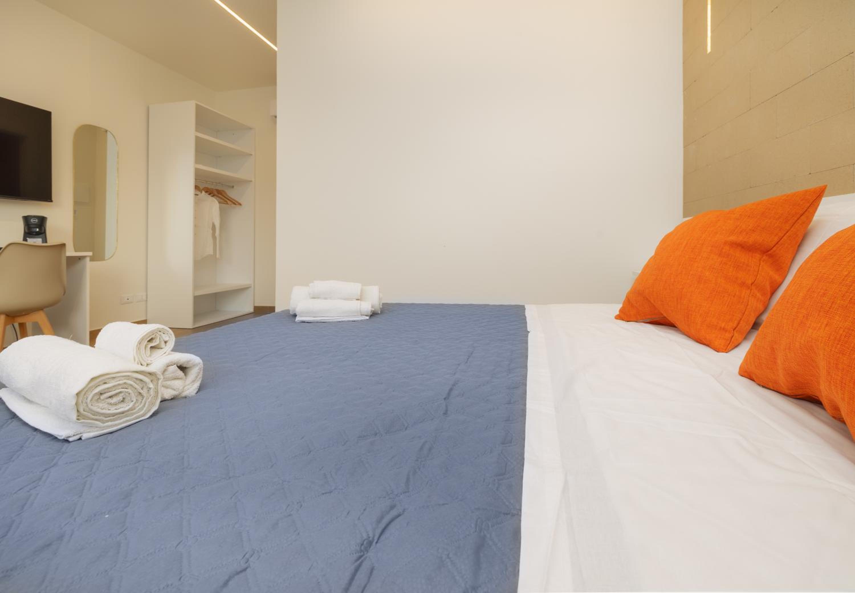 Valenza Exclusive Suites & Rooms