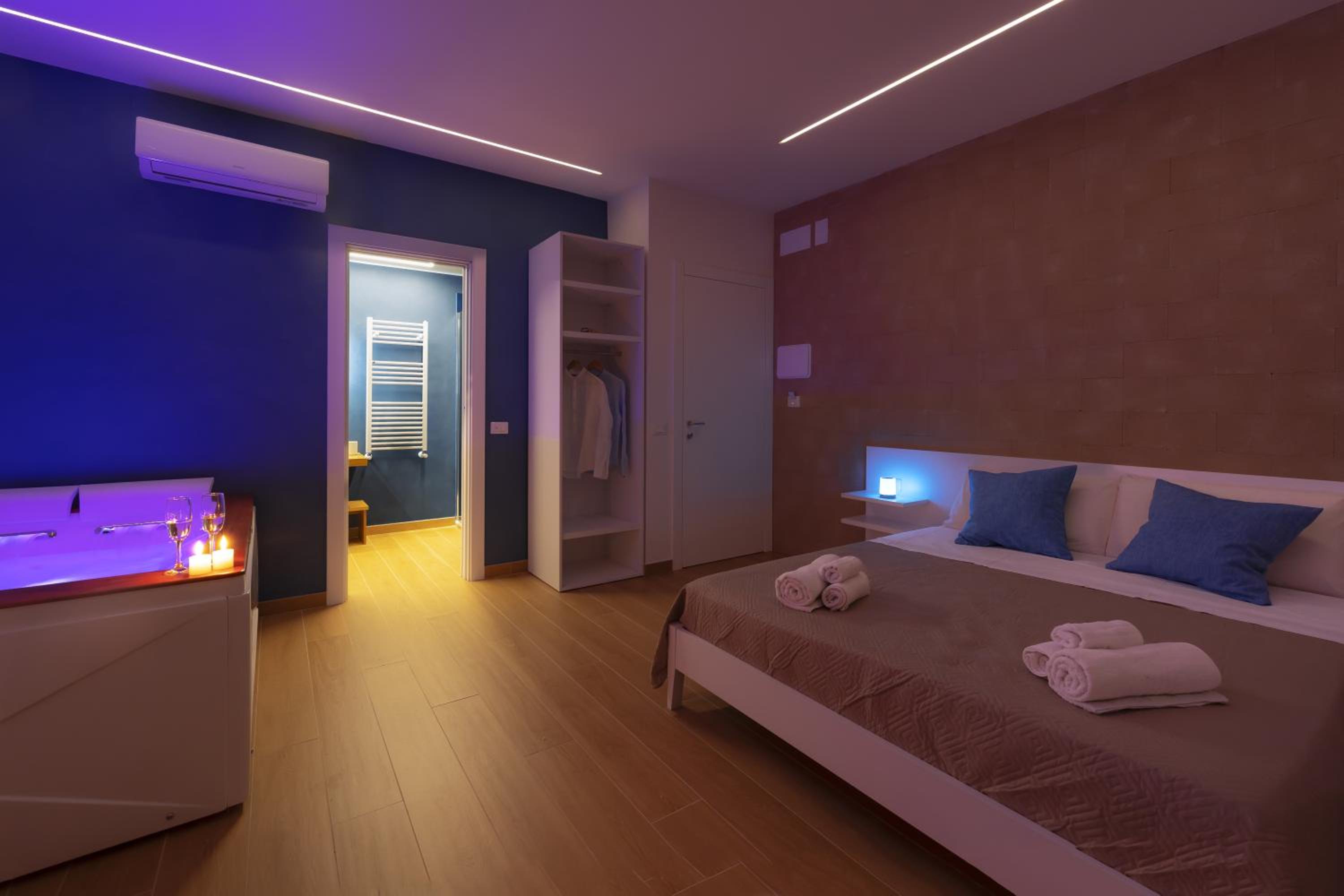 Valenza Exclusive Suites & Rooms