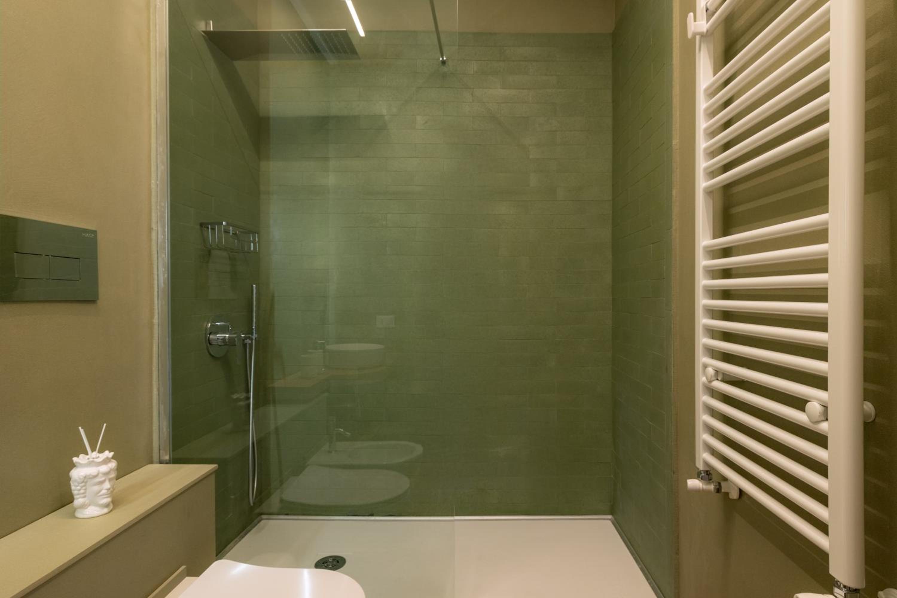 Valenza Exclusive Suites & Rooms