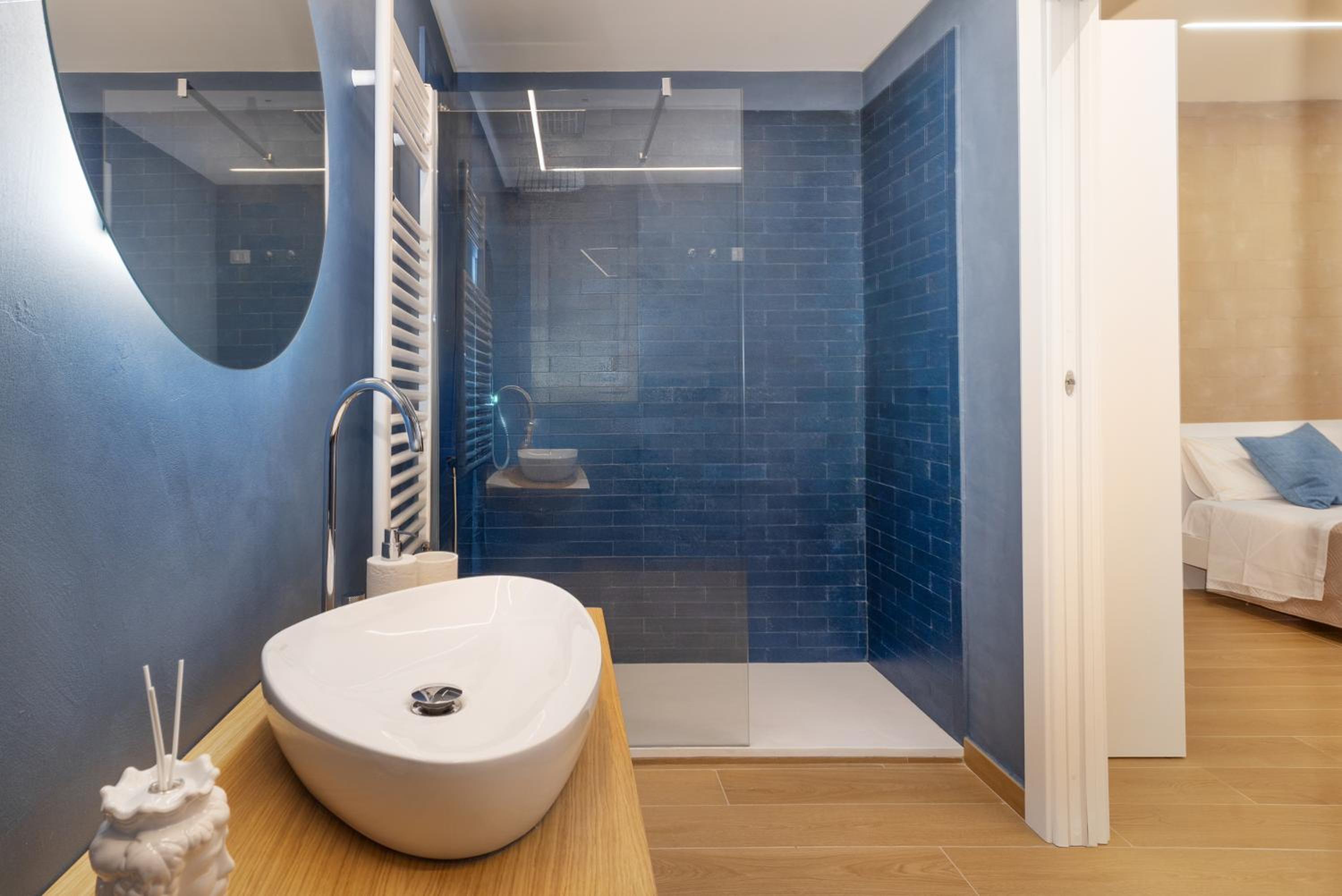 Valenza Exclusive Suites & Rooms