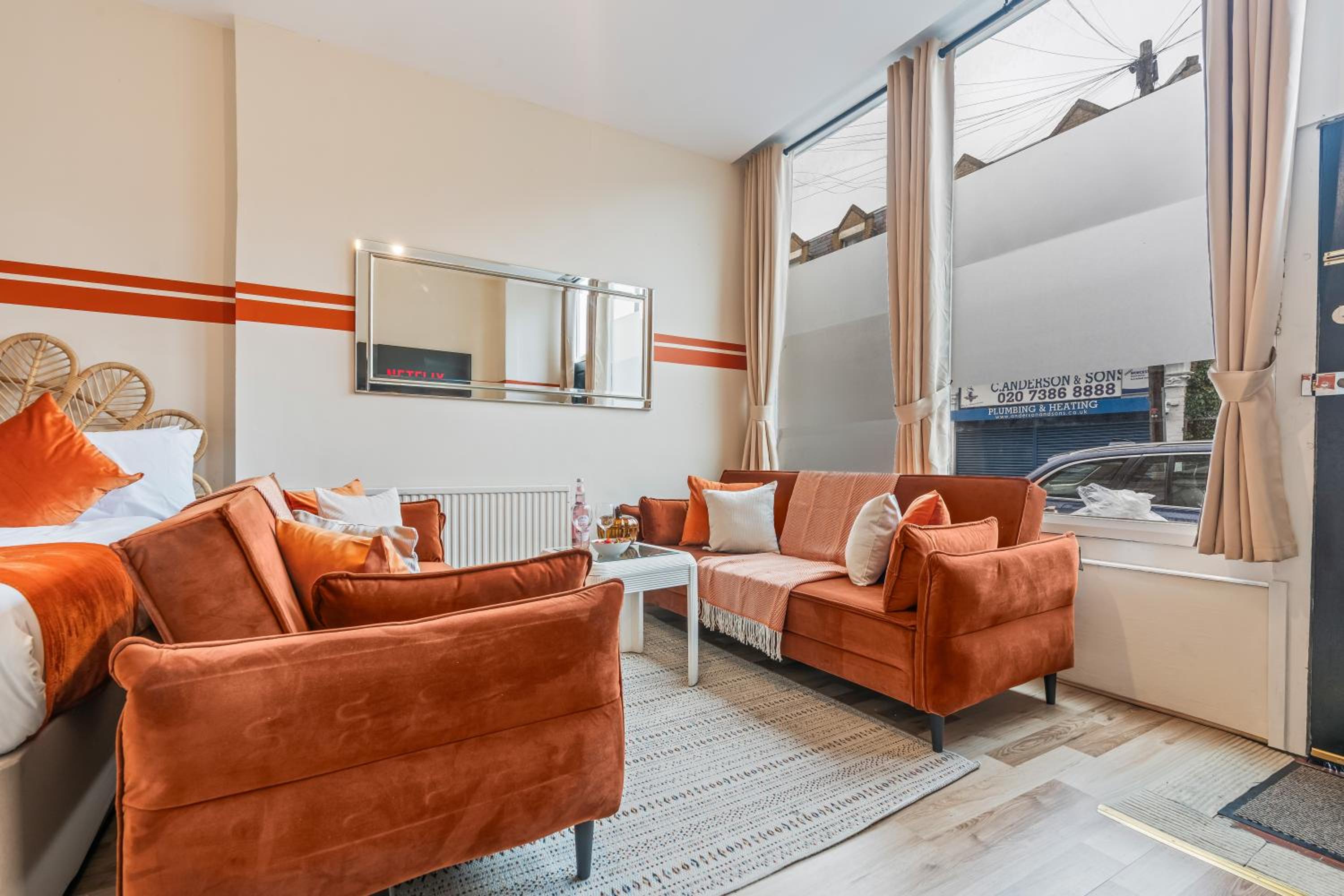 Stylish 3 Bed Apartment Heart Of Fulham