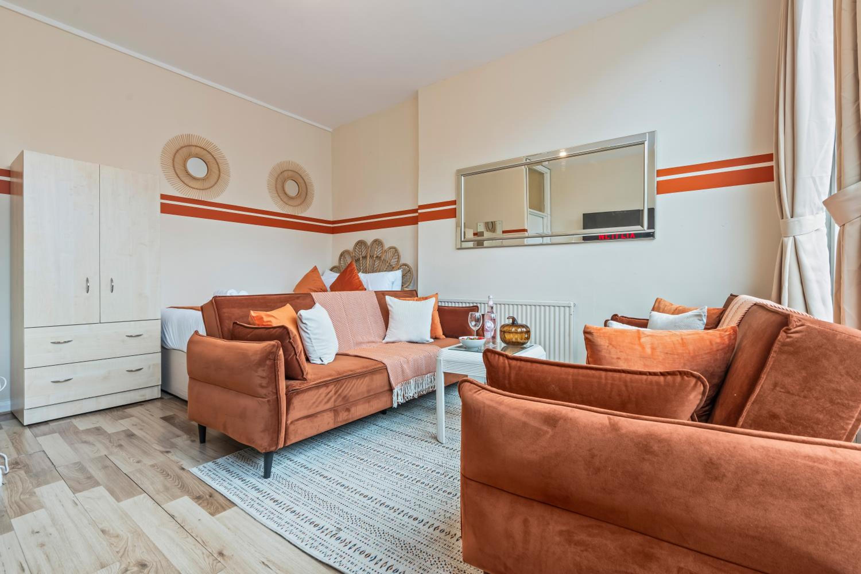 Stylish 3 Bed Apartment Heart Of Fulham