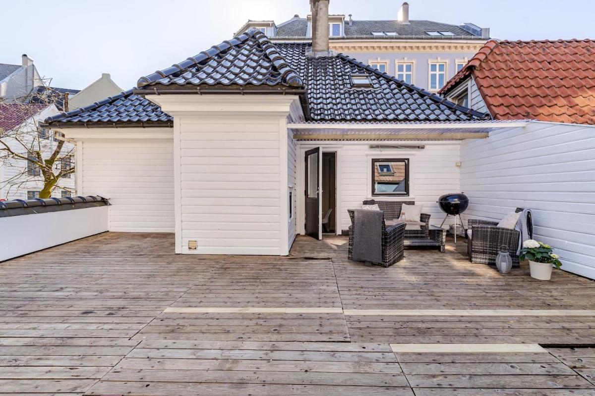 Skuteviken House