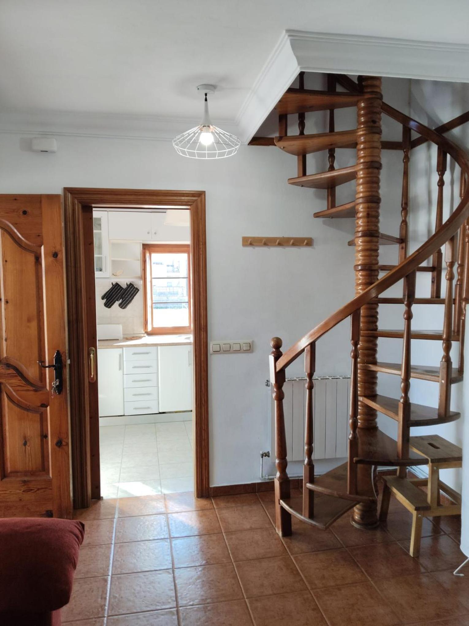 Casa adosada en entorno tranquilo ideal para familias
