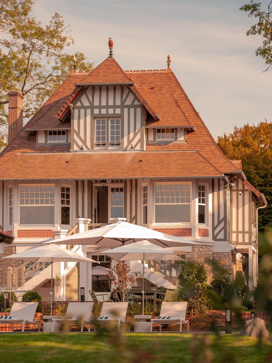 Villa des Rêves - Padel, Piscine, Jacuzzi, proche Deauville