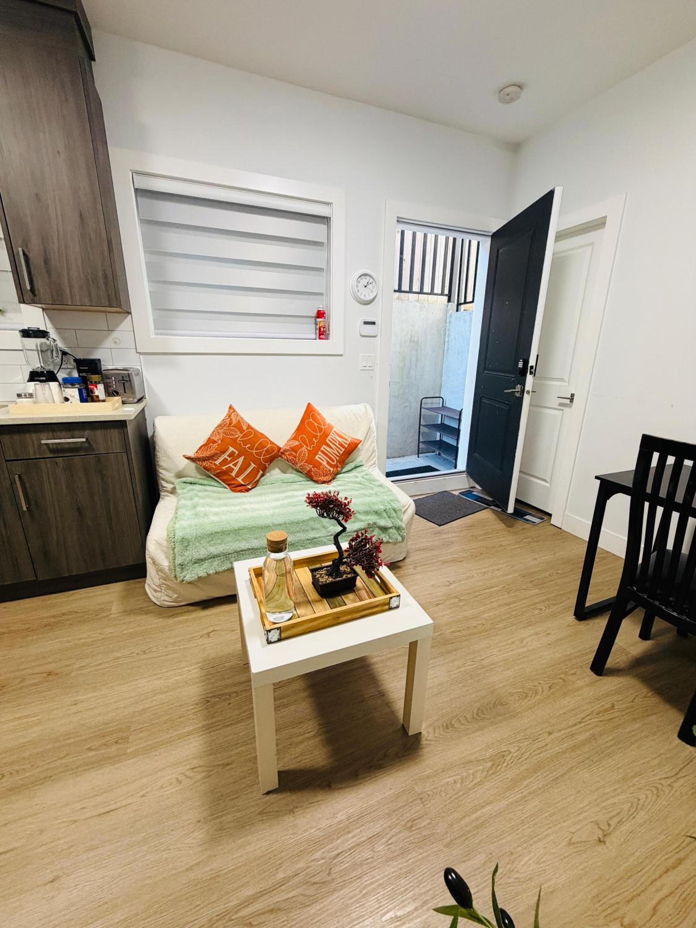 Sweet home 2 bedroom suite