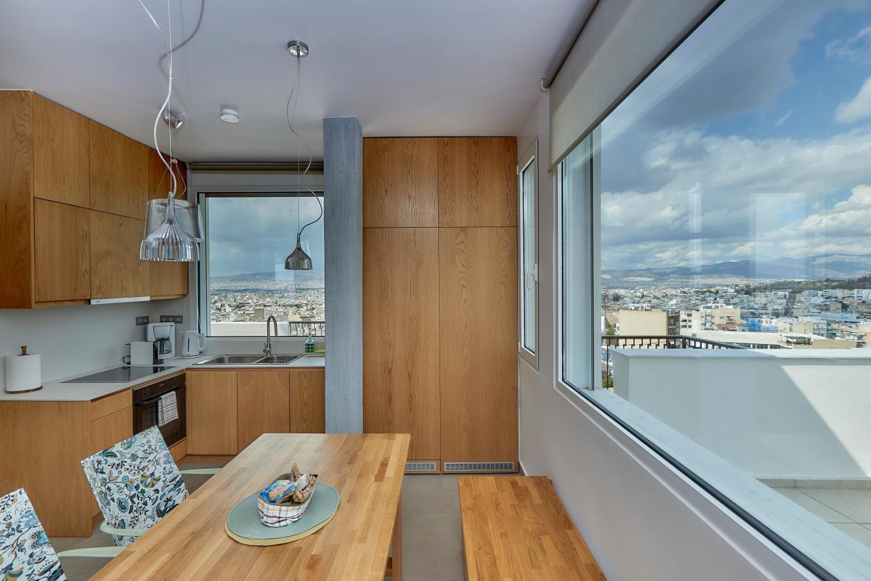 Luxury Penthouse 360 Acropolis and Athens Views
