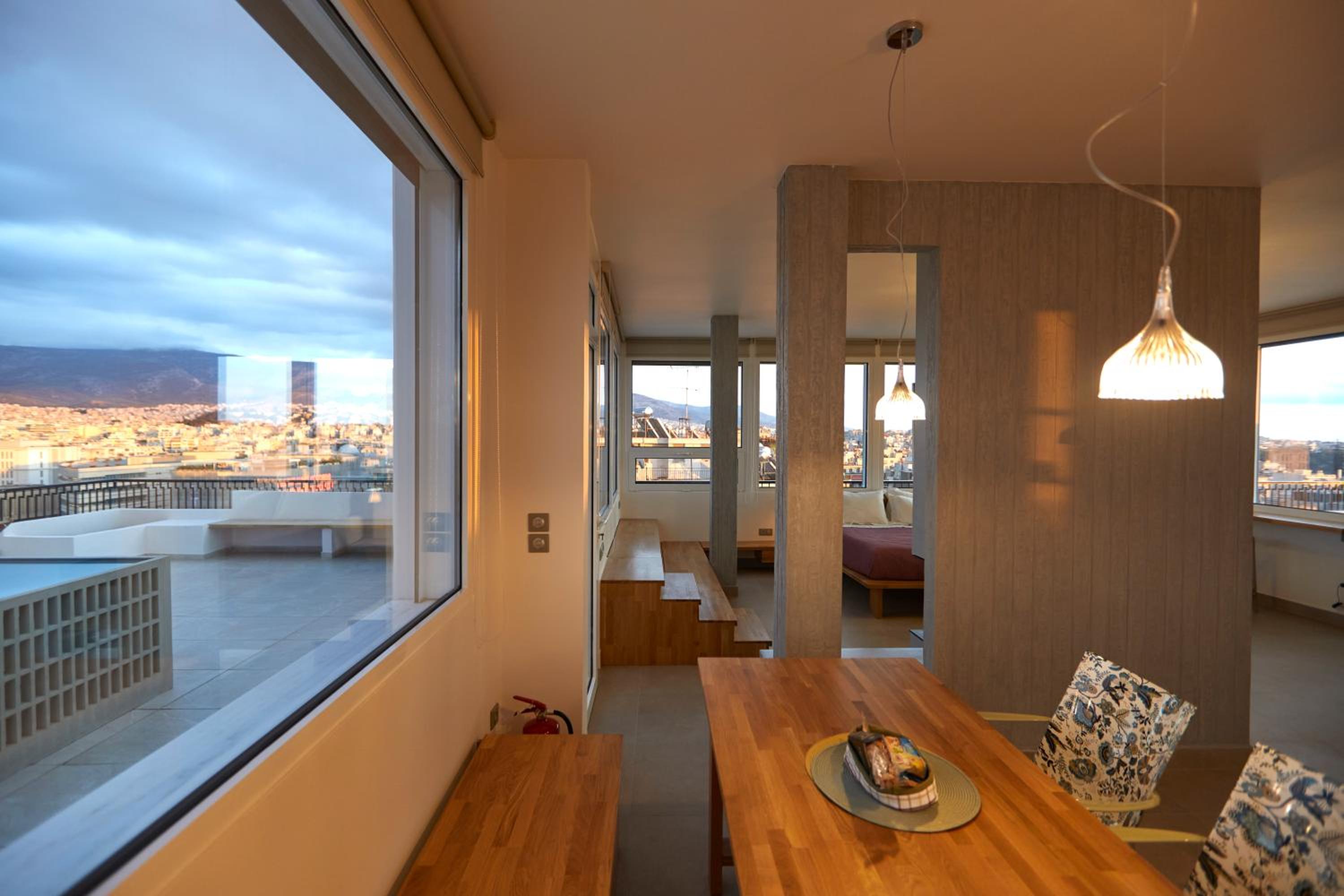 Luxury Penthouse 360 Acropolis and Athens Views