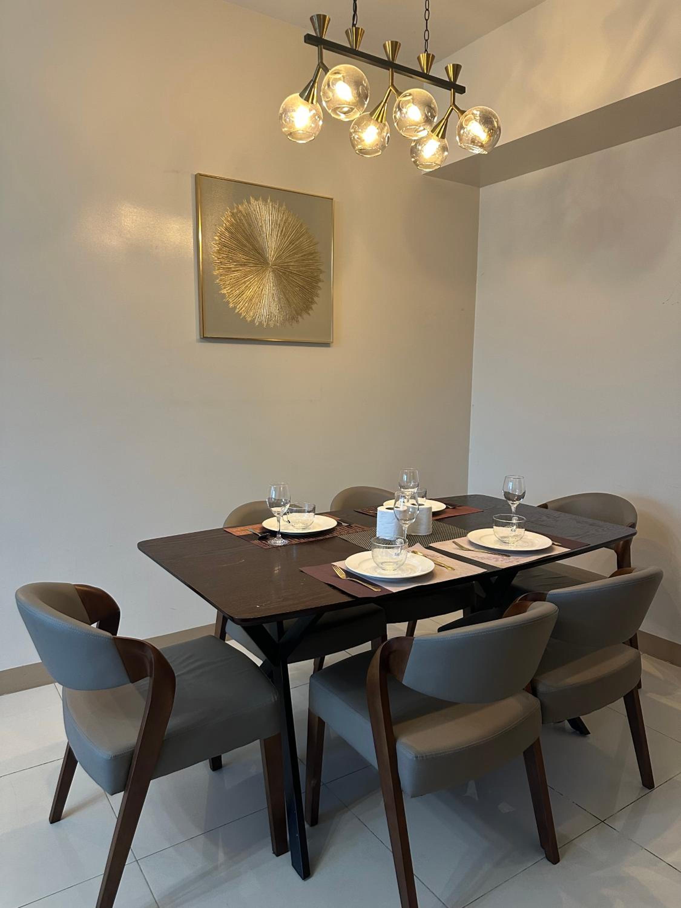 Spacious Unit & High-Floor Hotel near City of Dreams, Airport, Okada, and Solaire Casino