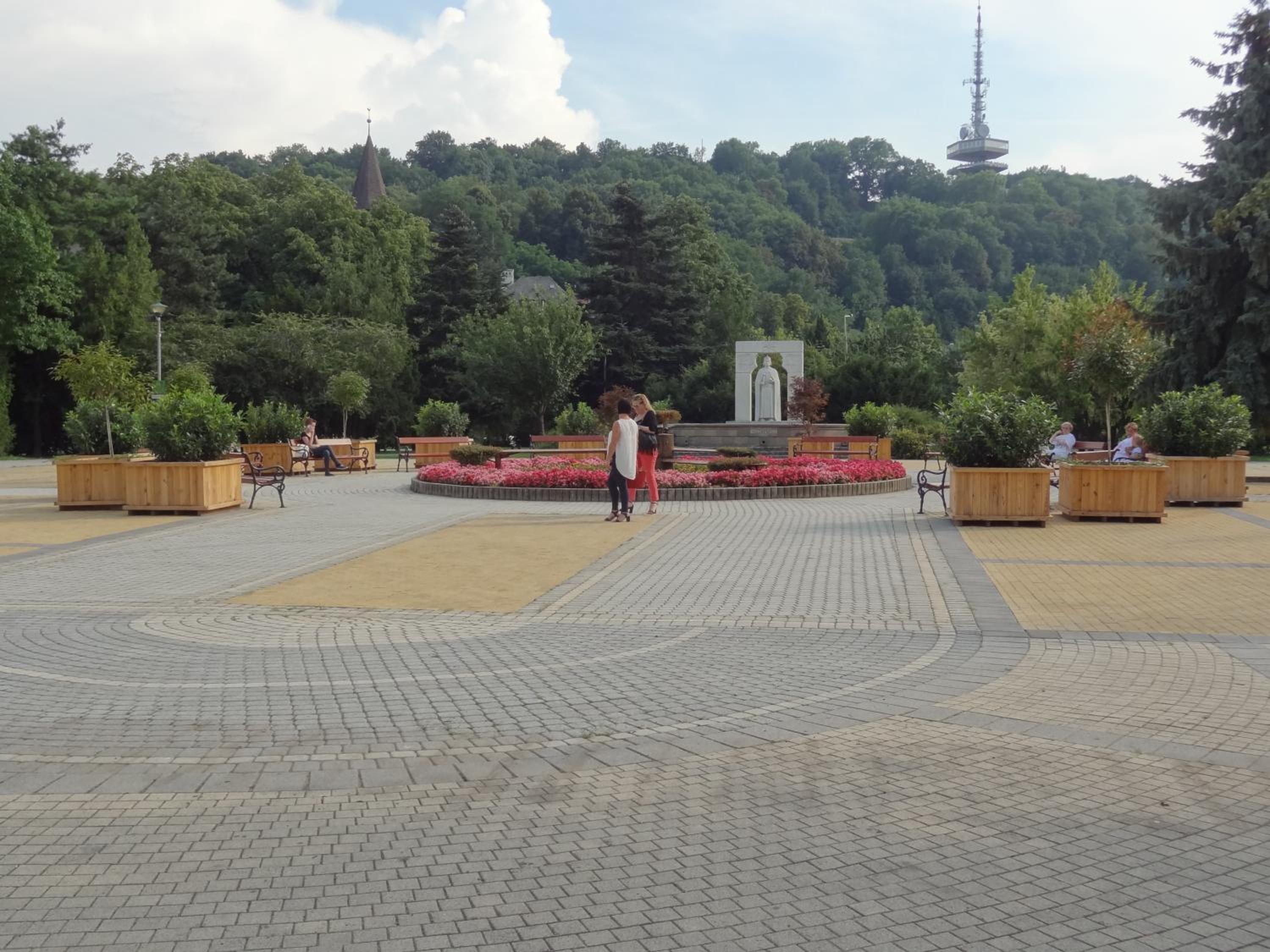 Photo 32