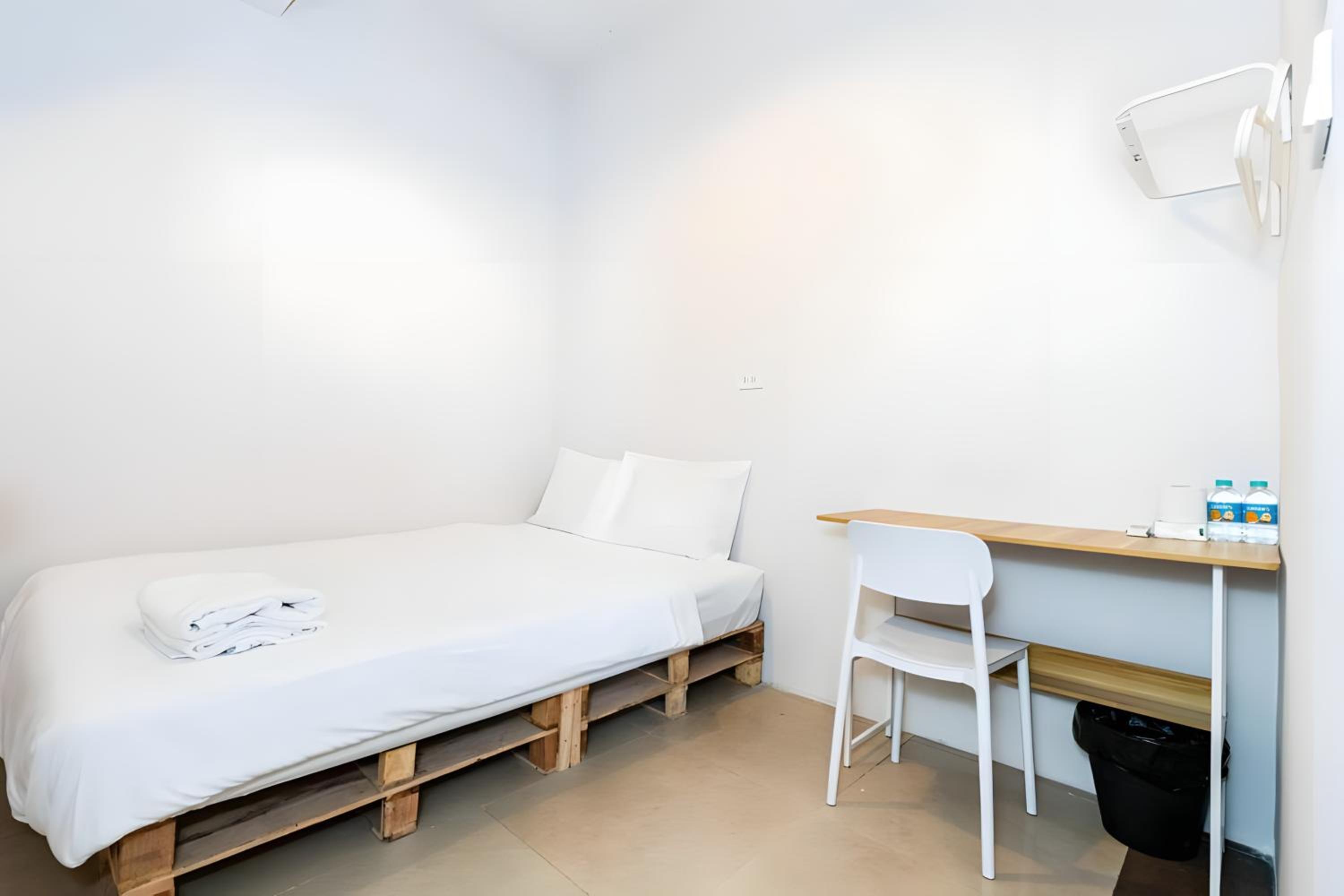 Mitr INN Sukhumvit 2 - BTS Nana มิตร อินน์ สุขุมวิทซอย 2 บีทีเอส นานา