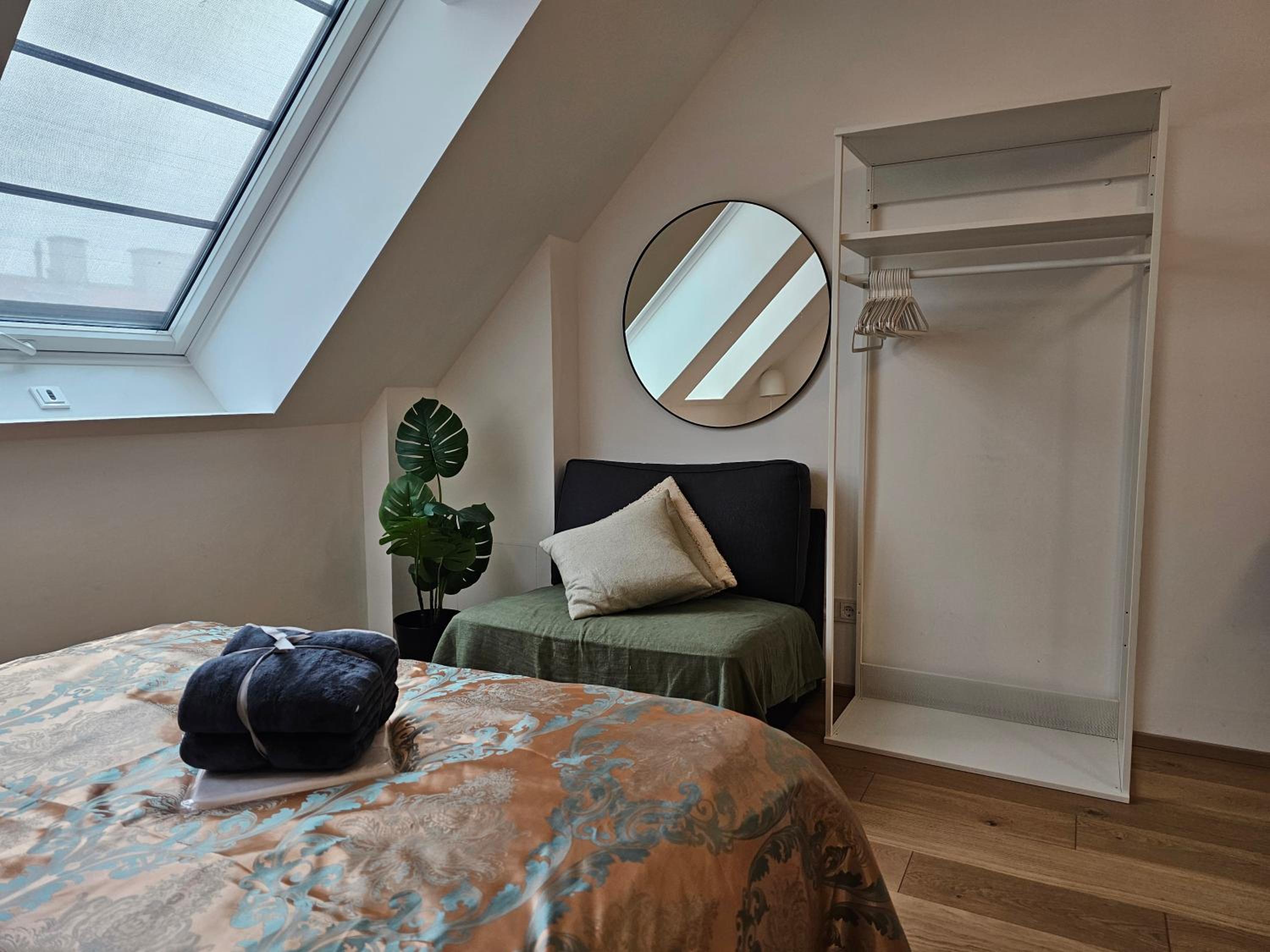 Private Studio Central Vienna