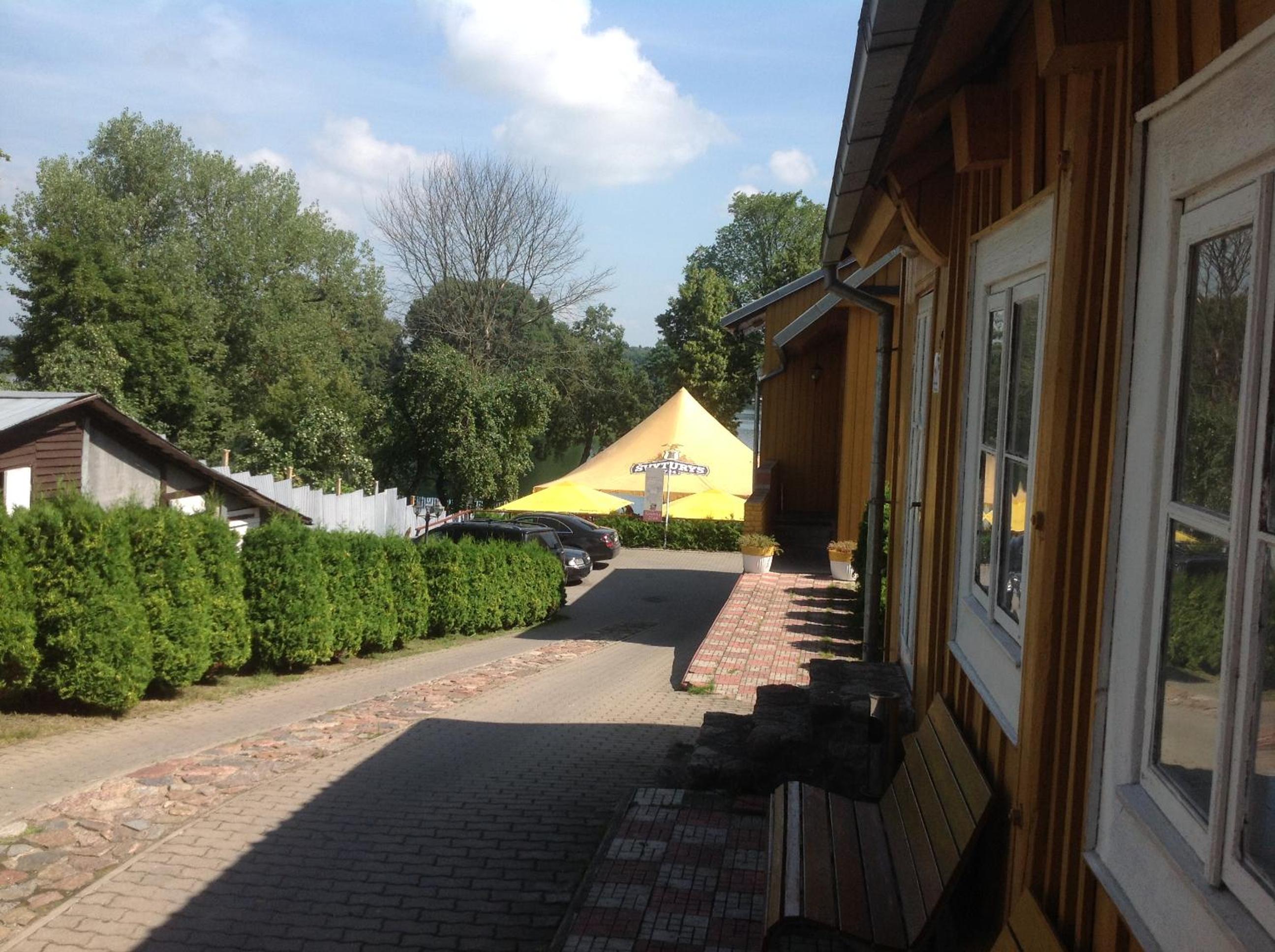 Photo 21