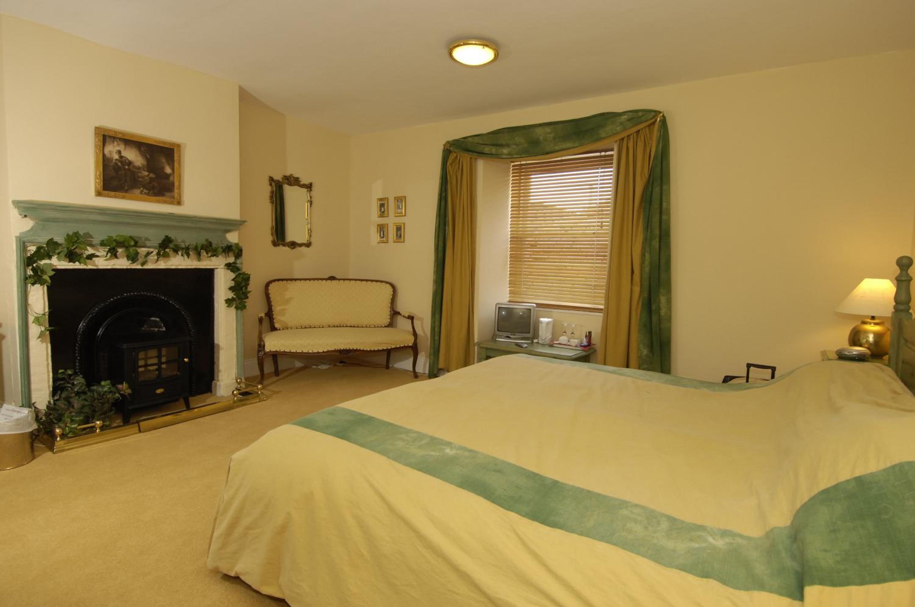 Haltwhistle Vacations - Centre Of Britain Hotel - Property Image 64