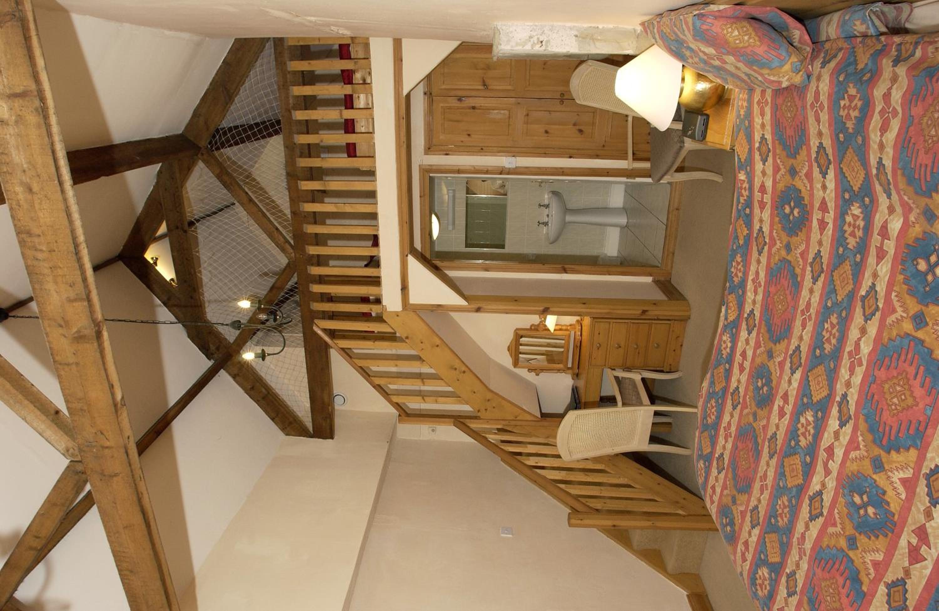 Haltwhistle Vacations - Centre Of Britain Hotel - Property Image 5